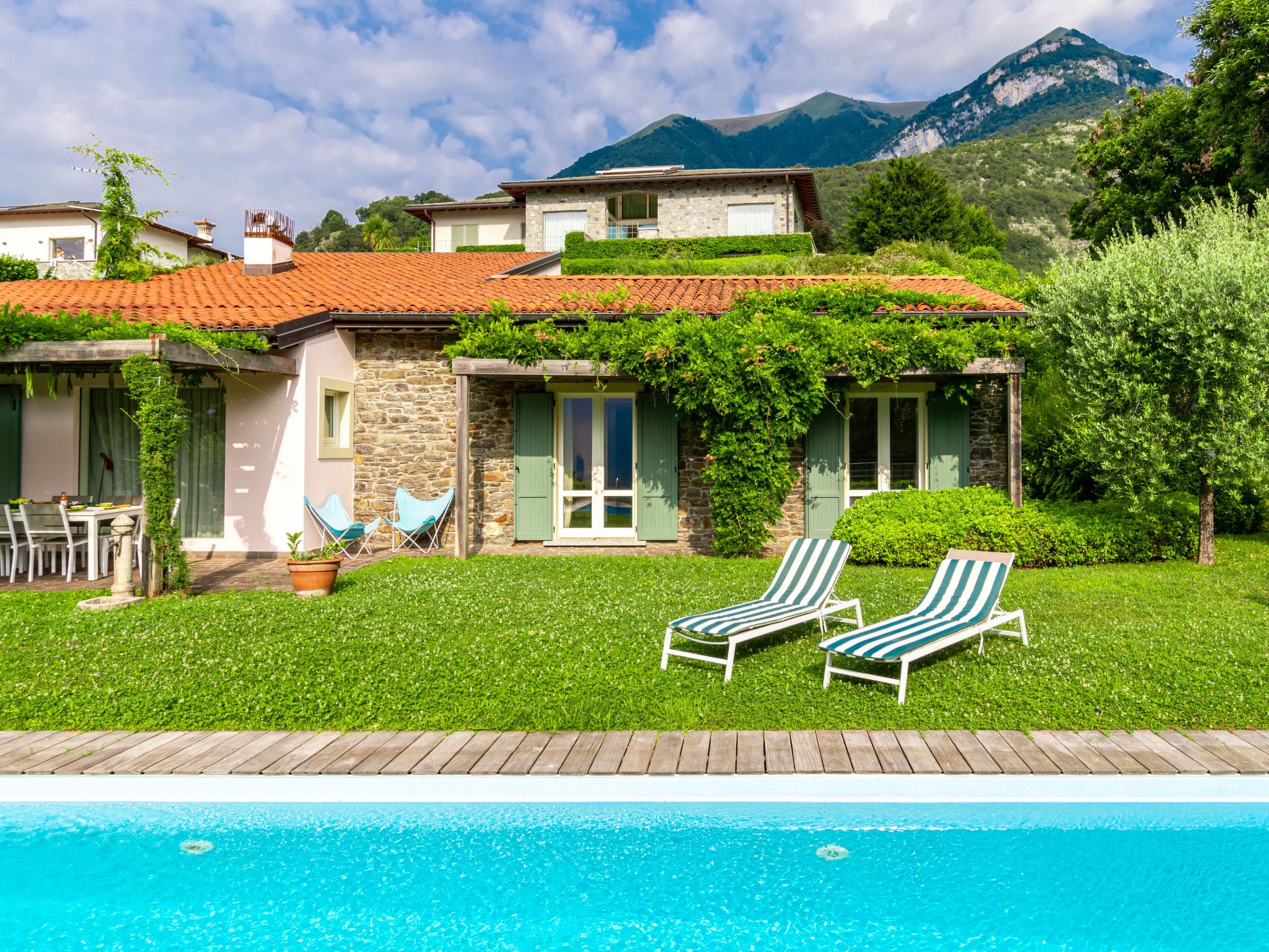 Villa Bregagno Griante: Stunning 3-Bedroom Villa with Private Pool and Mountain Views on Lake Como