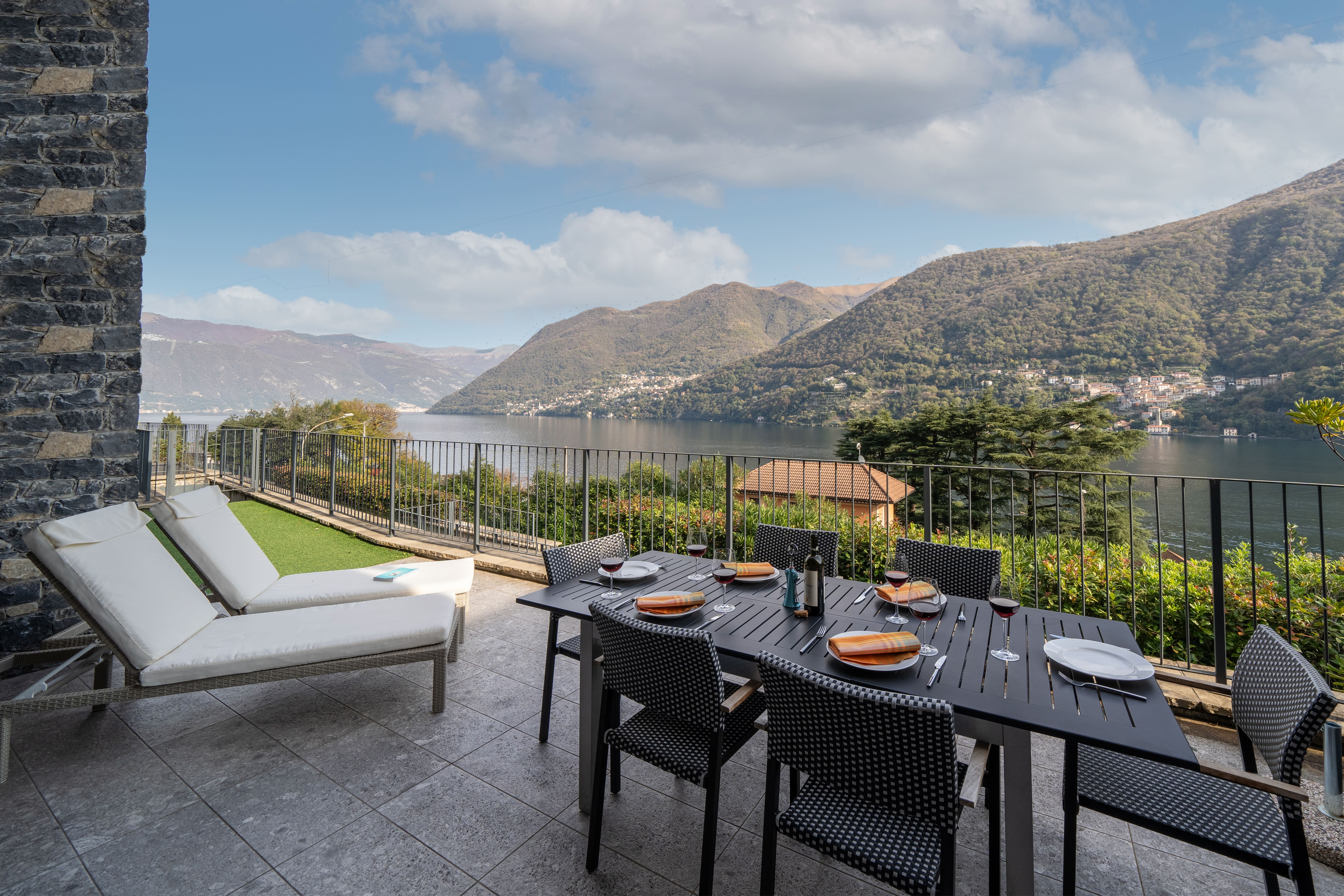 Villa Breva Como Lake Como 2: Luxury 3-Bedroom Villa with Lake Views and Pool, Lake Como