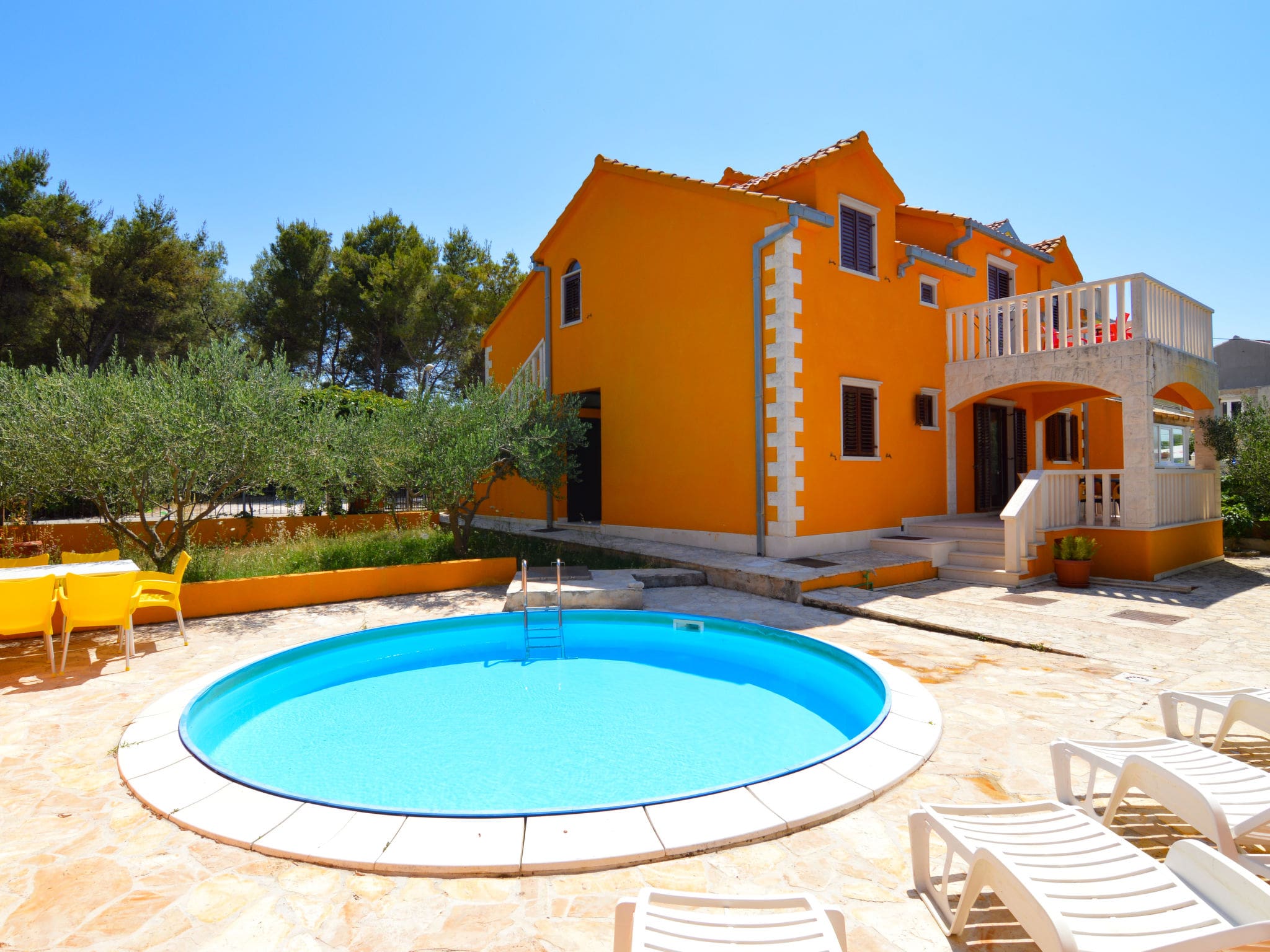 Villa Bura Brac: Spectacular 6-Bedroom Family Villa with Private Pool Near Supetar Marina