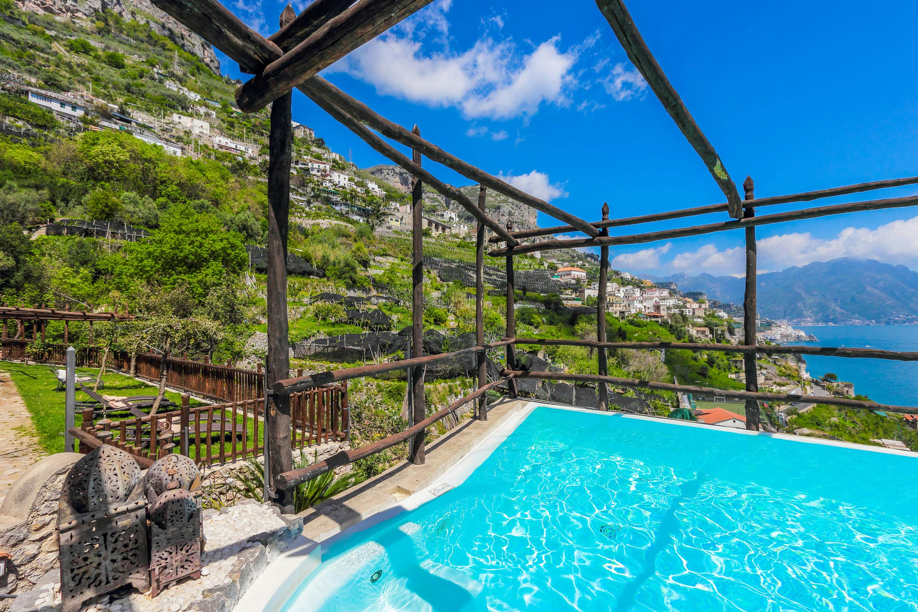 Villa Capo Amalfi: Romantic 1-Bedroom Villa with Stunning Sea Views, Amalfi Coast