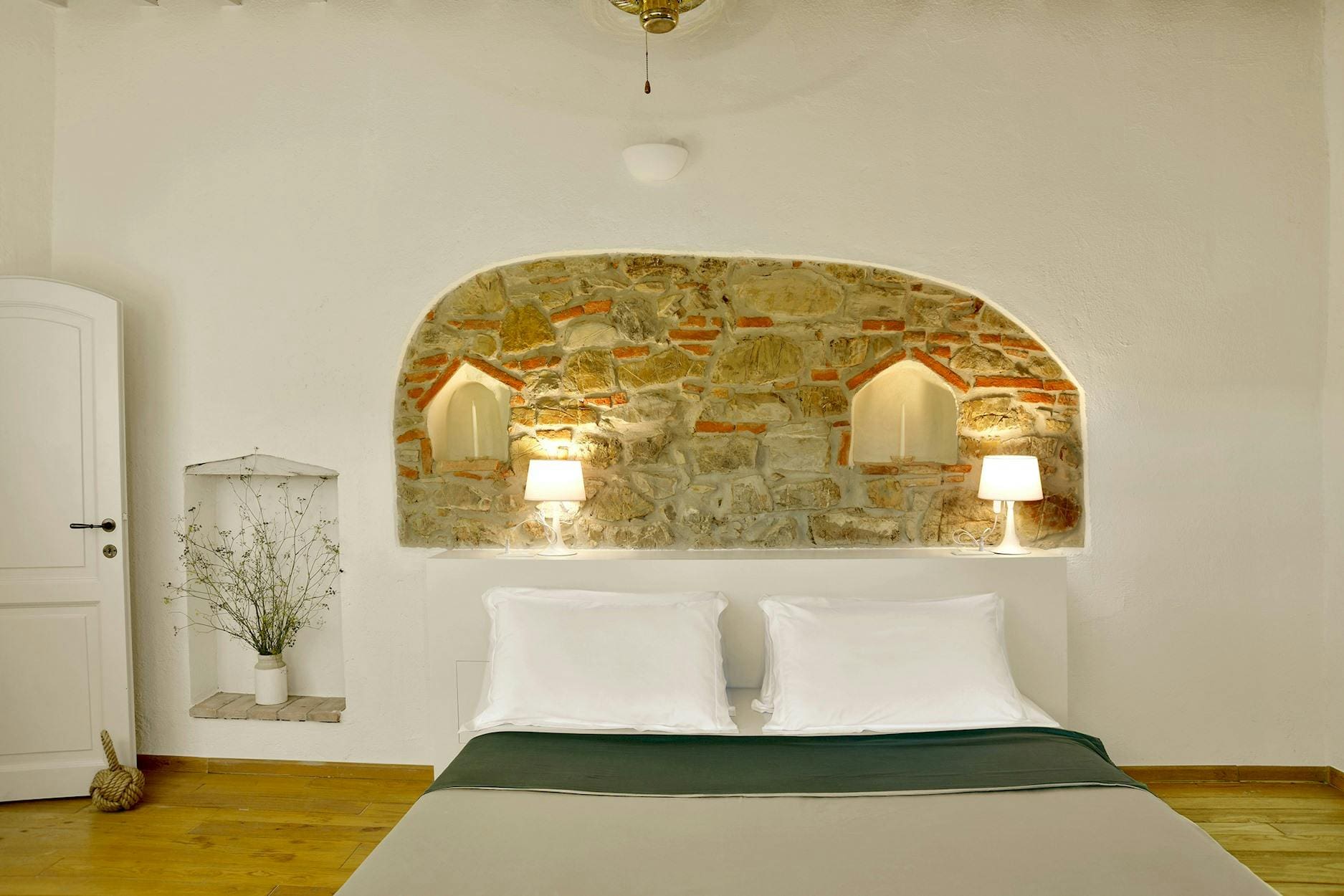 Villa Castagno Monteverdi: Luxury 3-Bedroom Villa with Pool and Scenic Views, Tuscany