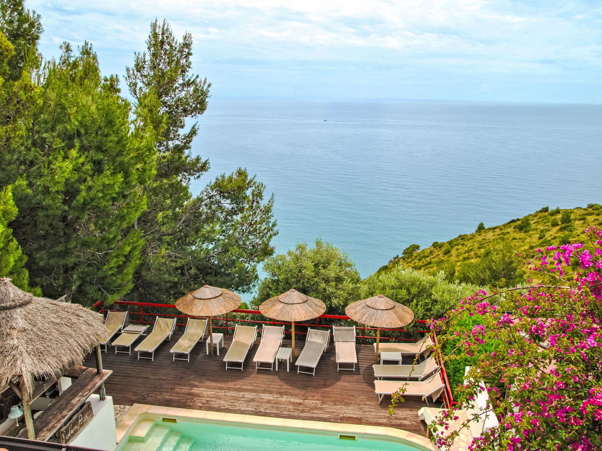 Villa Cetarola Sperlonga: Spectacular 8-Bedroom Villa with Private Pool and Sea Views in Coastal Italy