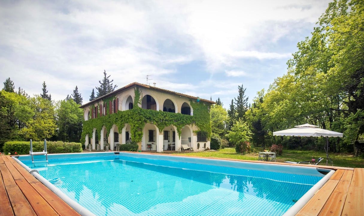Villa Chianti Firenze: Luxury 5-Bedroom Villa with Private Pool, Florence West