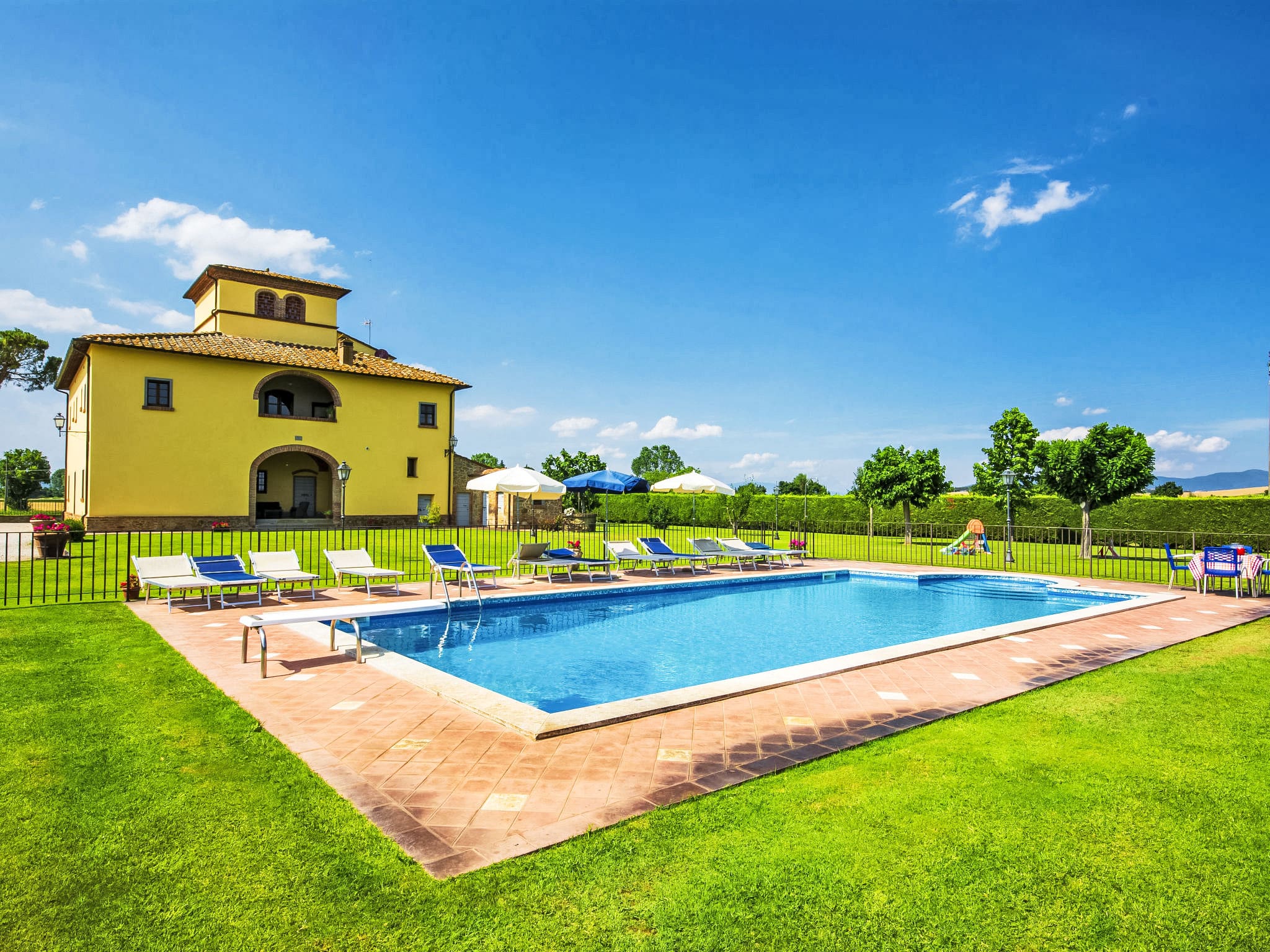 Villa Colombaia Monte San Savino: Historic 6-Bedroom Farmhouse with Private Pool and Authentic Tuscan Charm in the Heart of Tuscany