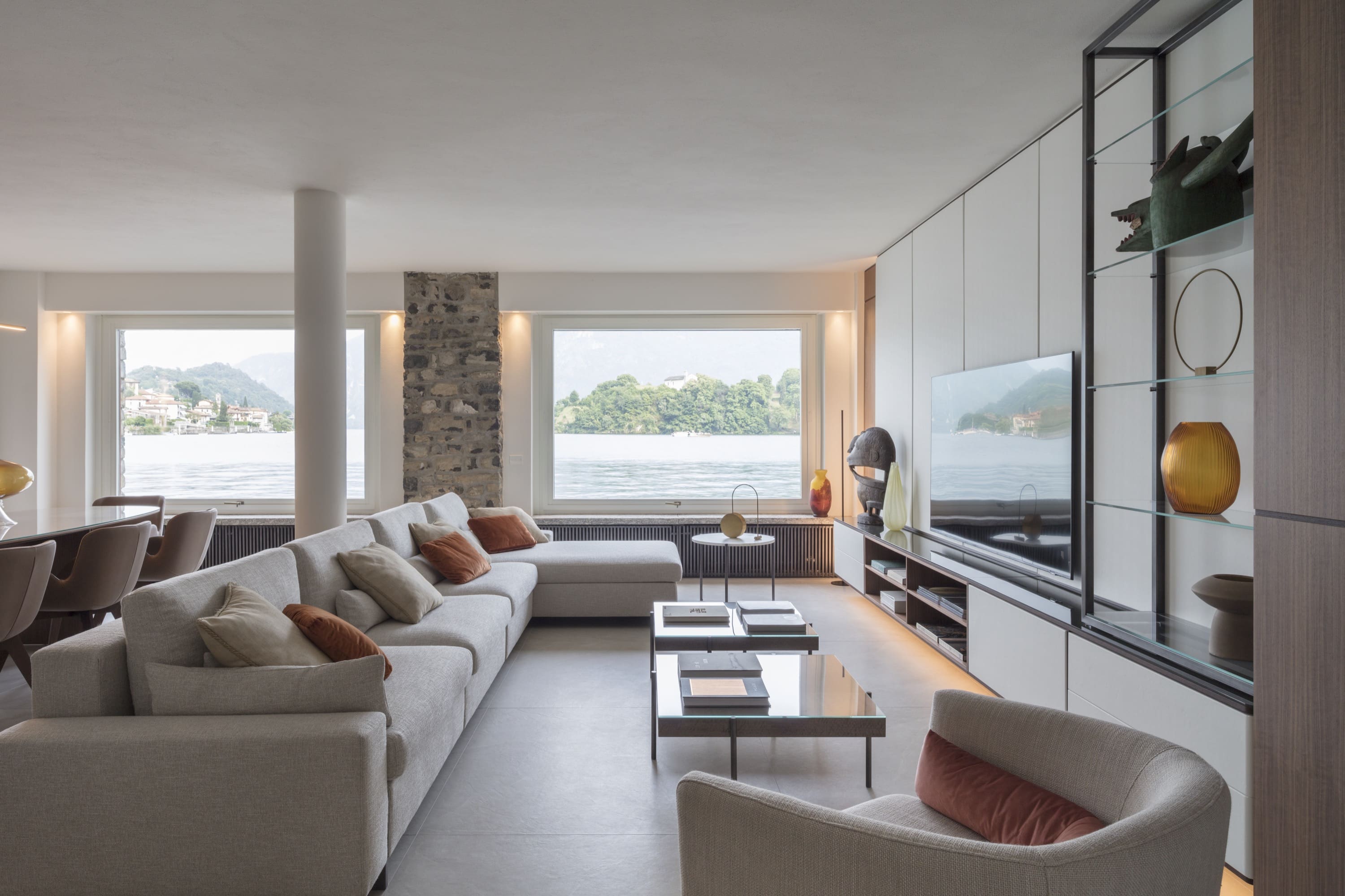 Villa Comacina Ossuccio: Elegant 5-Bedroom Villa with Private Pool, Lake Como