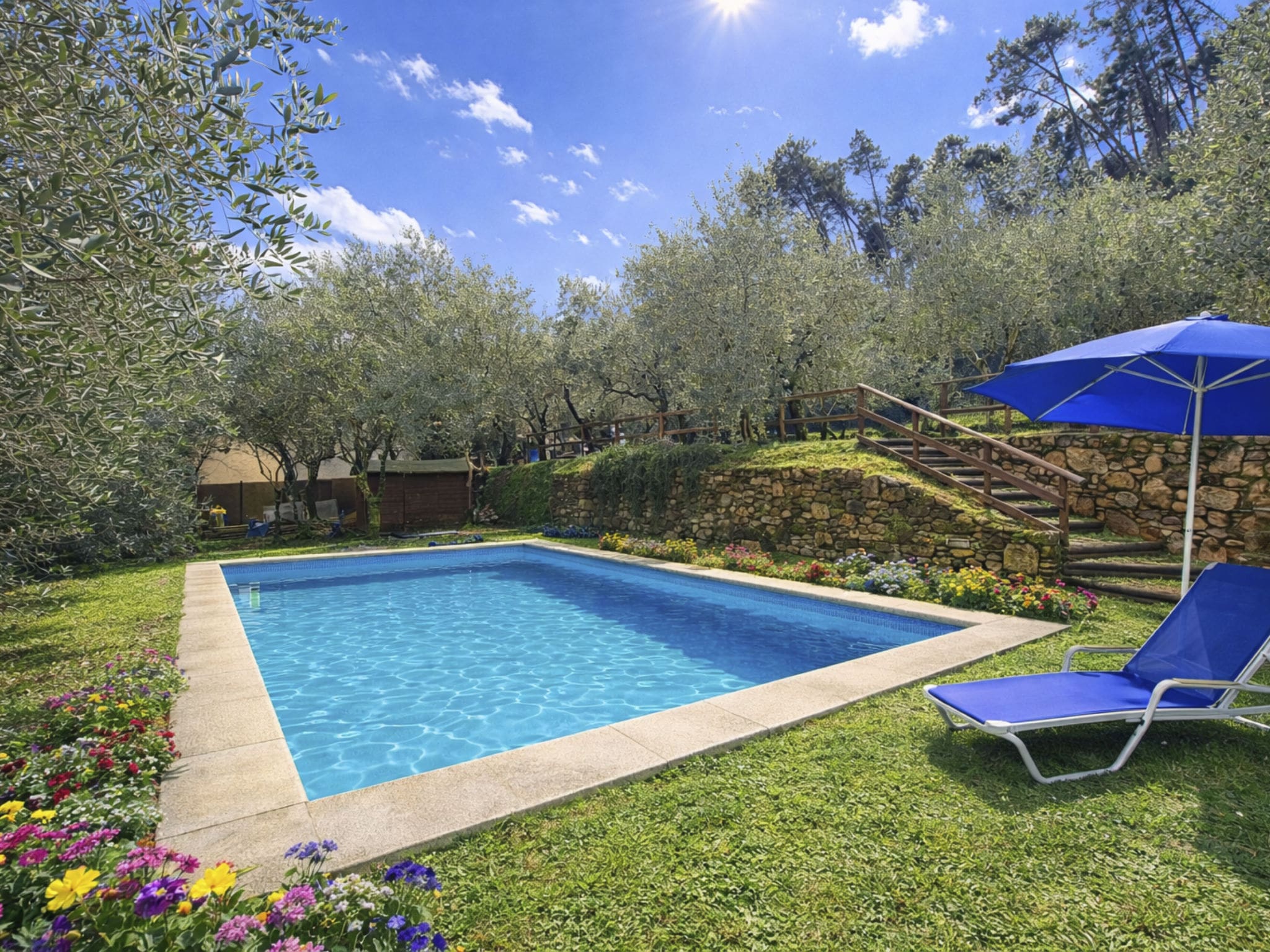 Villa Compitese Capannori: Historic 4-Bedroom Farmhouse with Private Pool and Panoramic Views in Tuscan Countryside