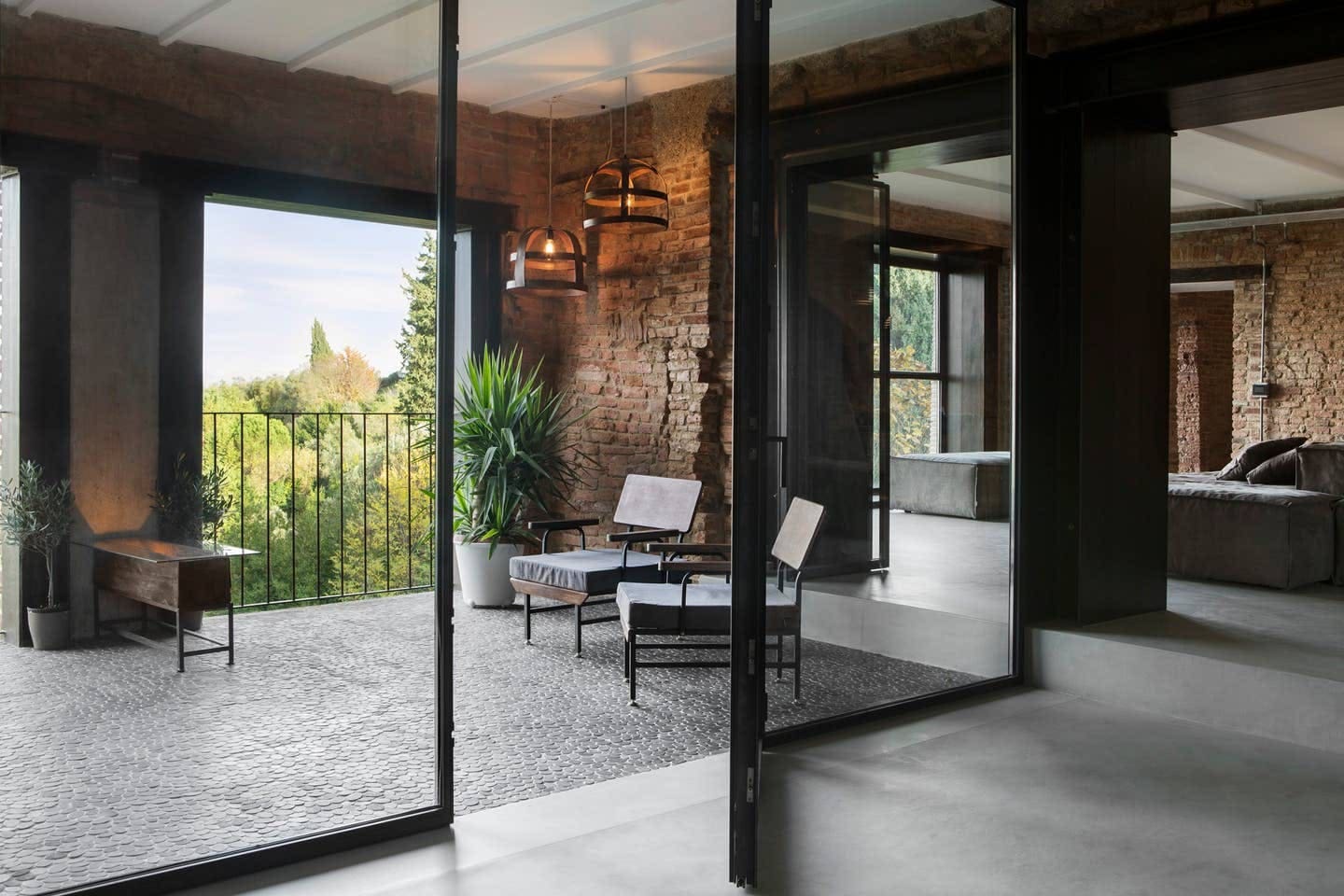 Villa del Poggio: Luxury Villa Rental Tuscany with Hot Tub and Pool, San Miniato