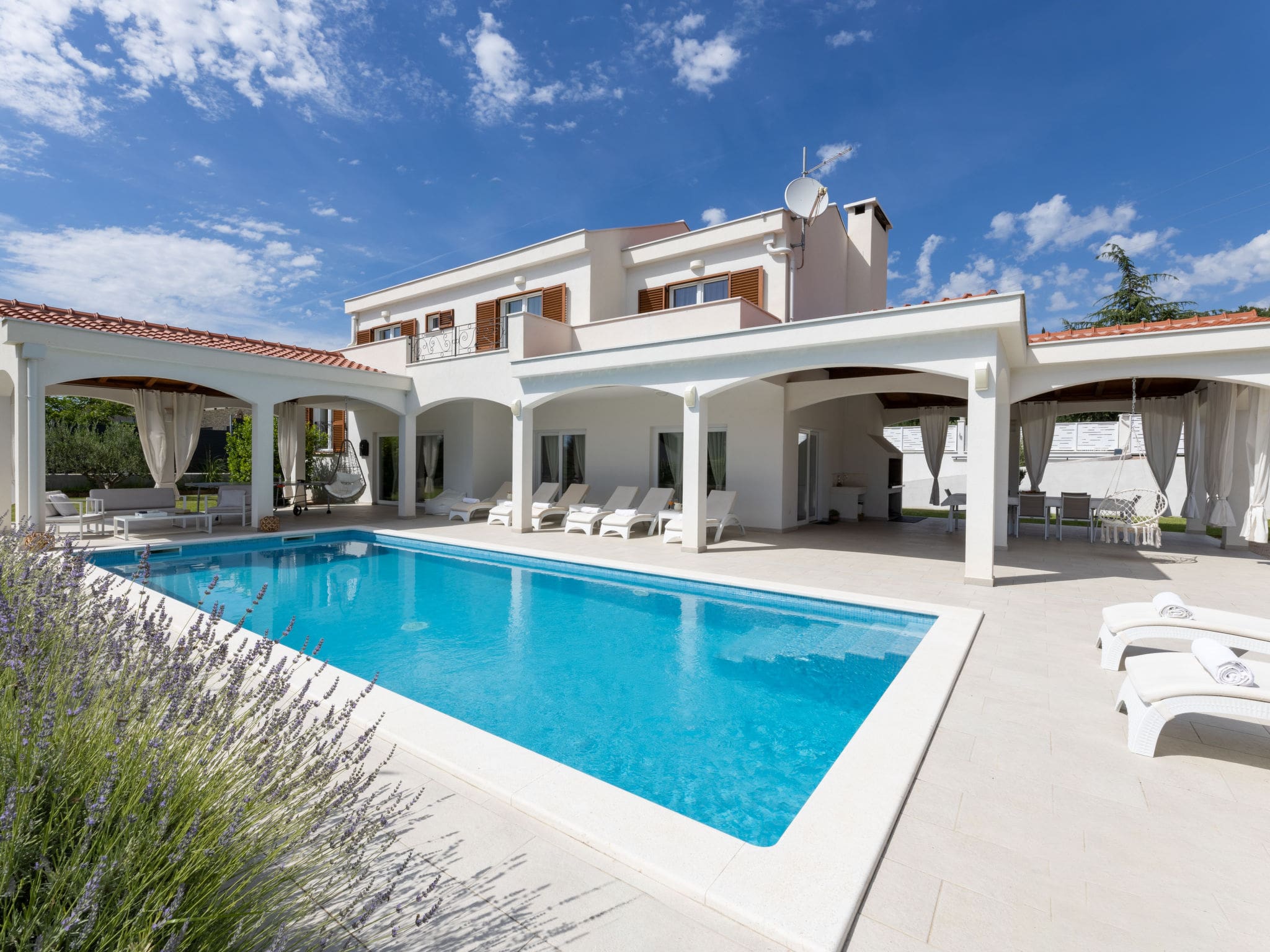 Villa Dinara Sestanovac: Spectacular Four-Bedroom Family Villa with Private Pool in Croatian Countryside