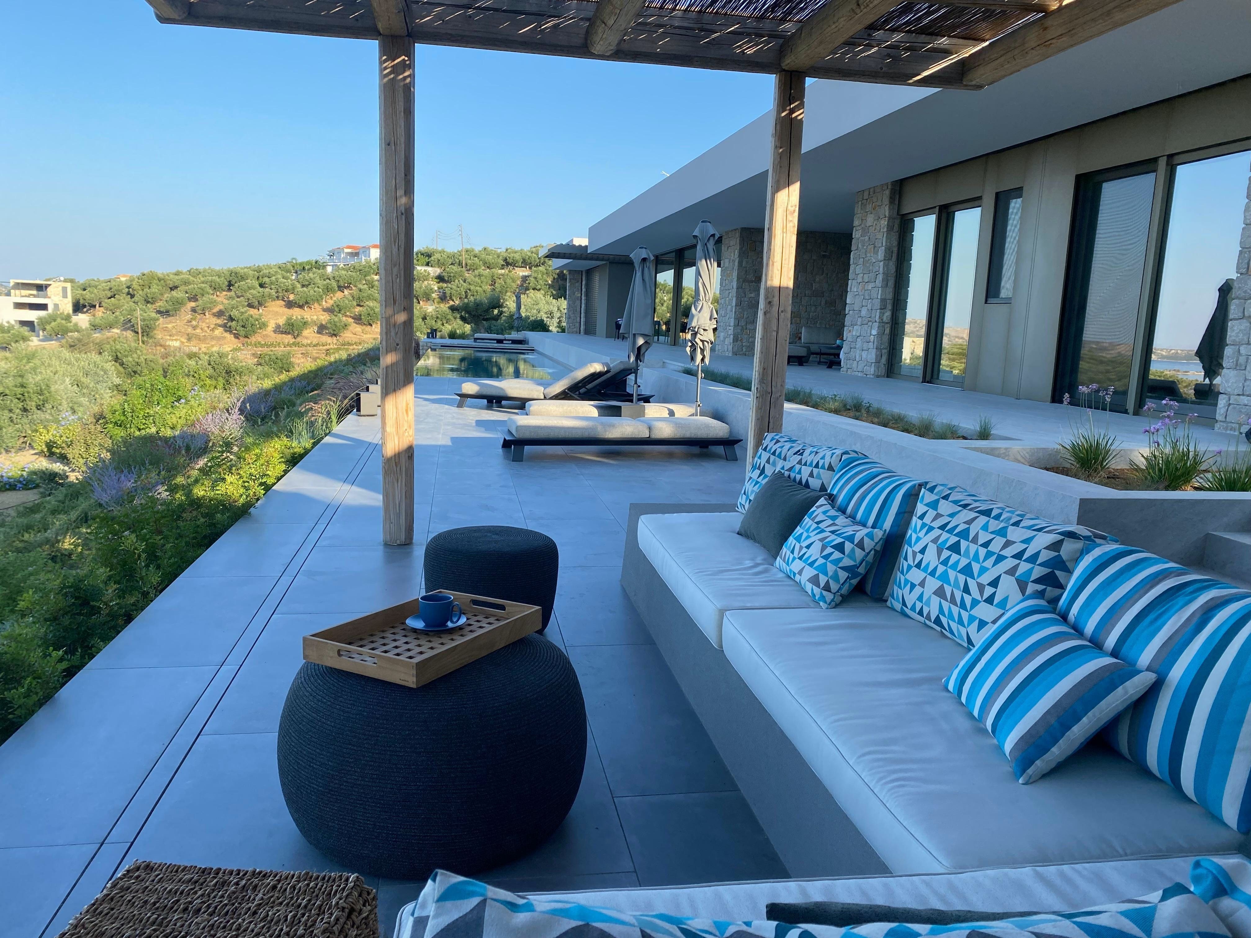 Villa Elia Messenia: Luxury 4-Bedroom Villa with Infinity Pool and Sea Views, Messenia