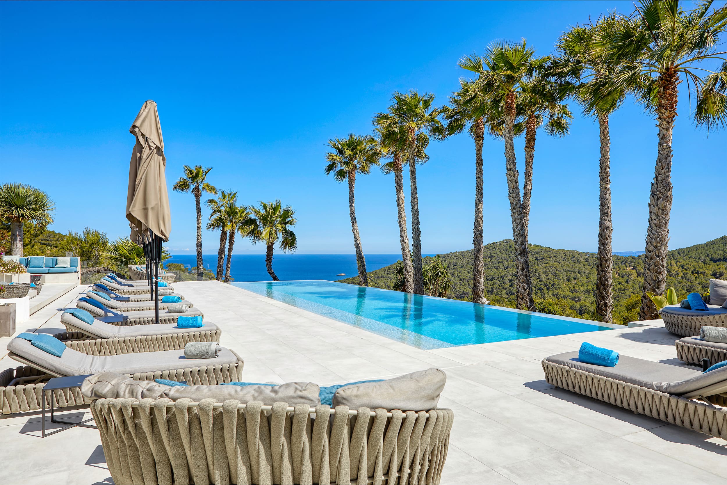 Villa Es Vedra Ibiza: Luxury 5-Bedroom Apartment with Seaviews and Pool, Ibiza