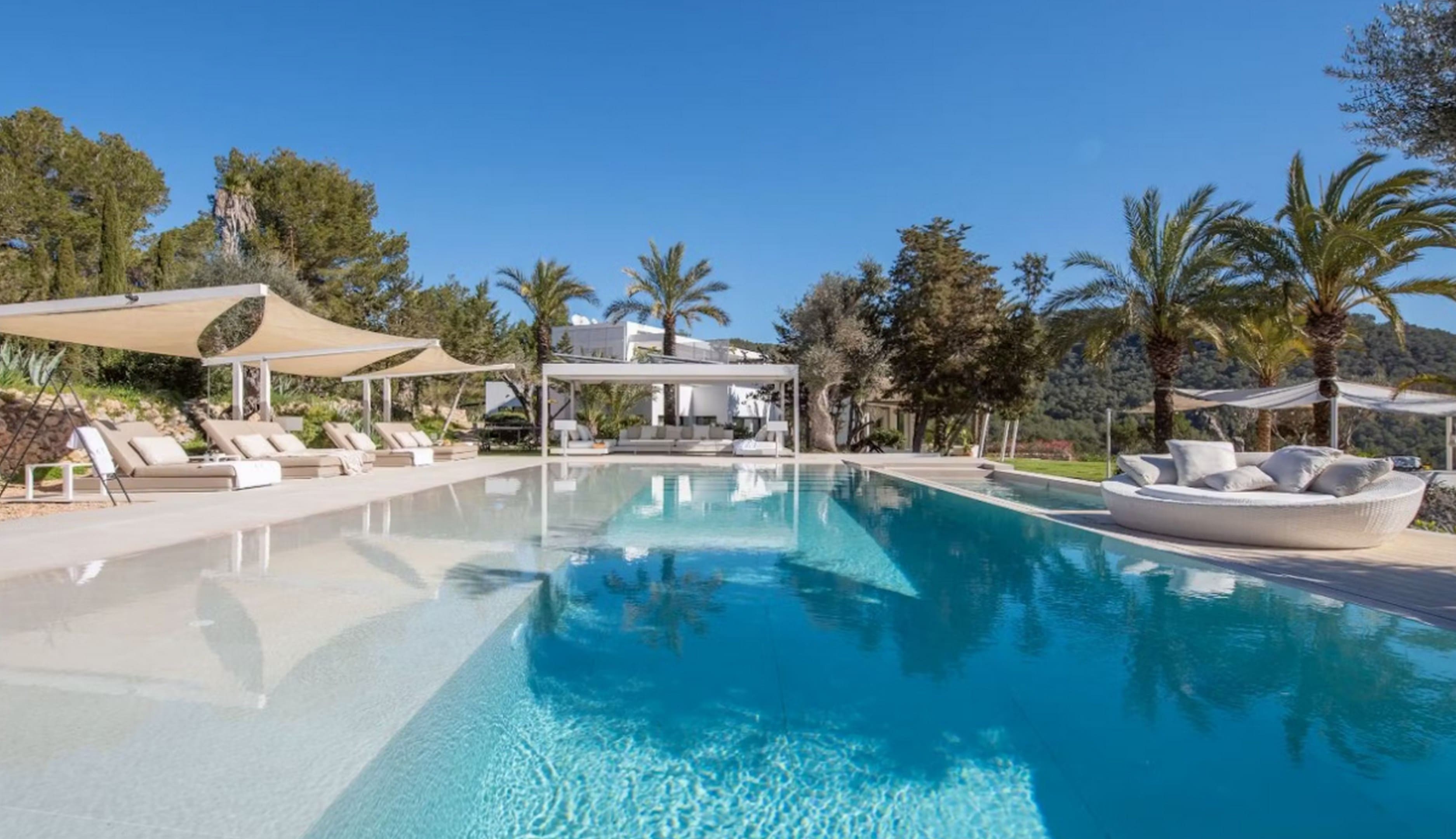 Villa Es Vedrà San José: 5-Bedroom Luxury Villa with Stunning Sea Views, San José, Ibiza