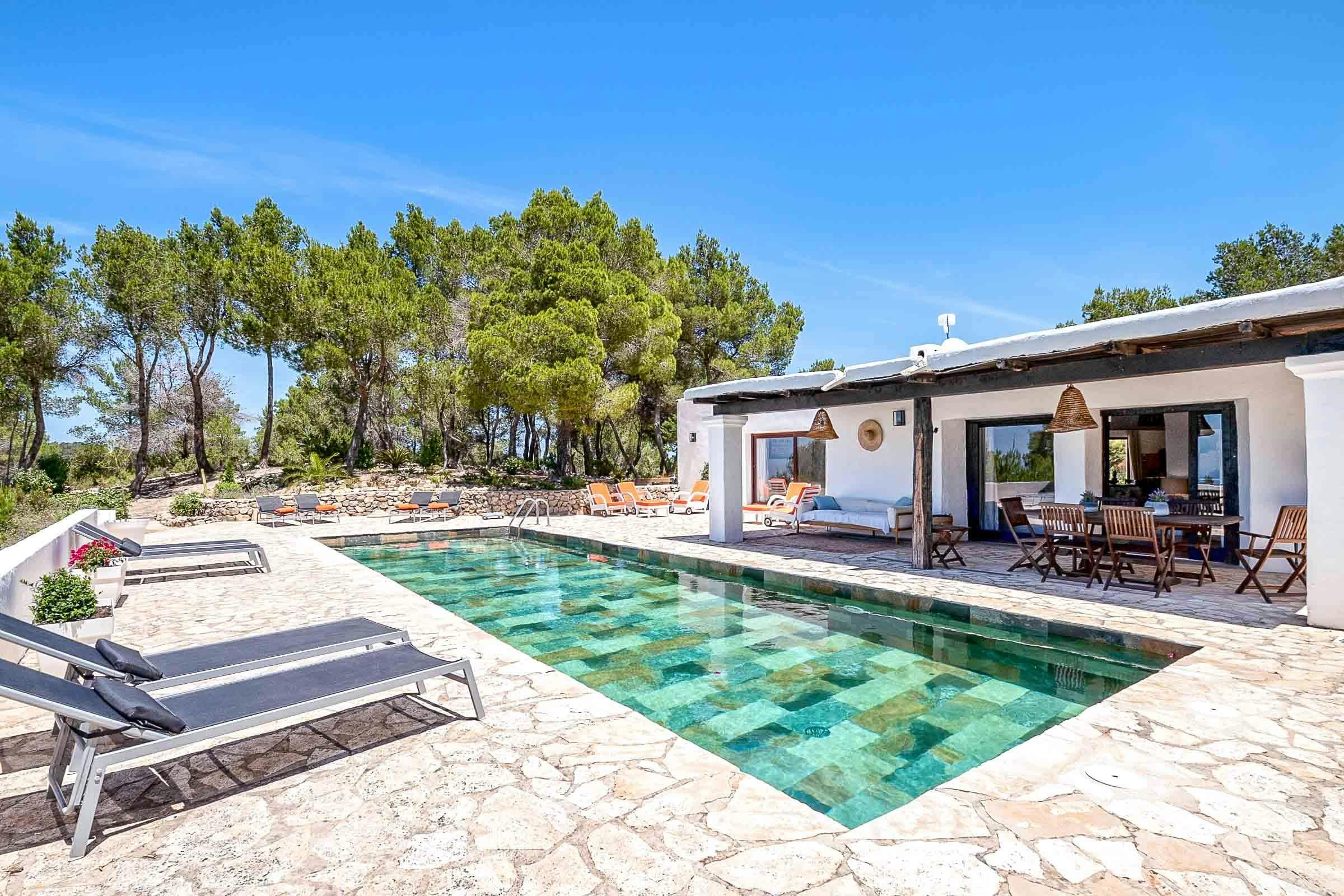 Villa Es Vedrà San José San José: Luxury 4-Bedroom Villa with Seaview and Pool in San José, Ibiza