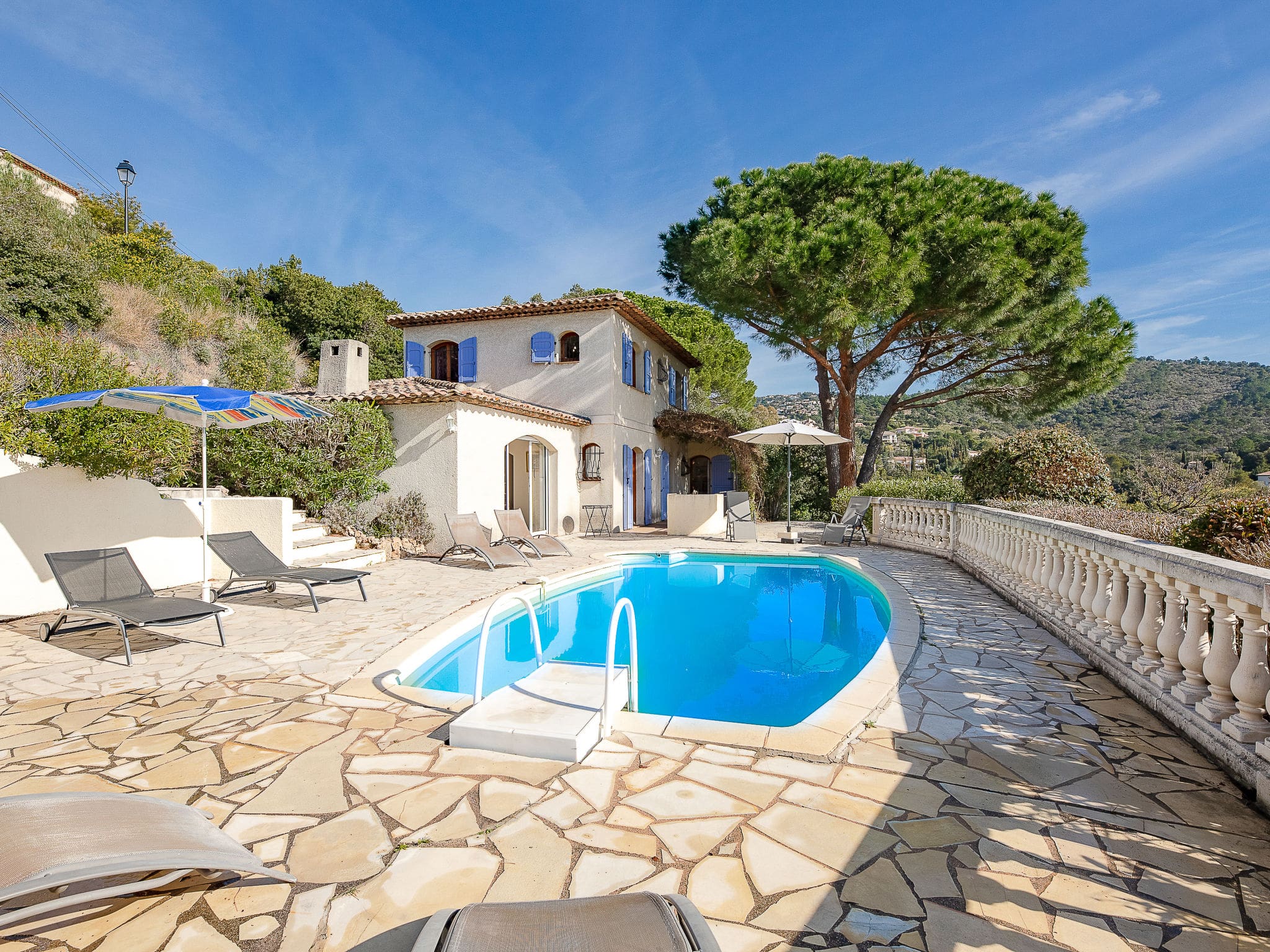 Villa Gabelle Les Issambres: Spectacular 4-Bedroom Mediterranean Villa with Private Pool and Panoramic Sea Views in French Riviera