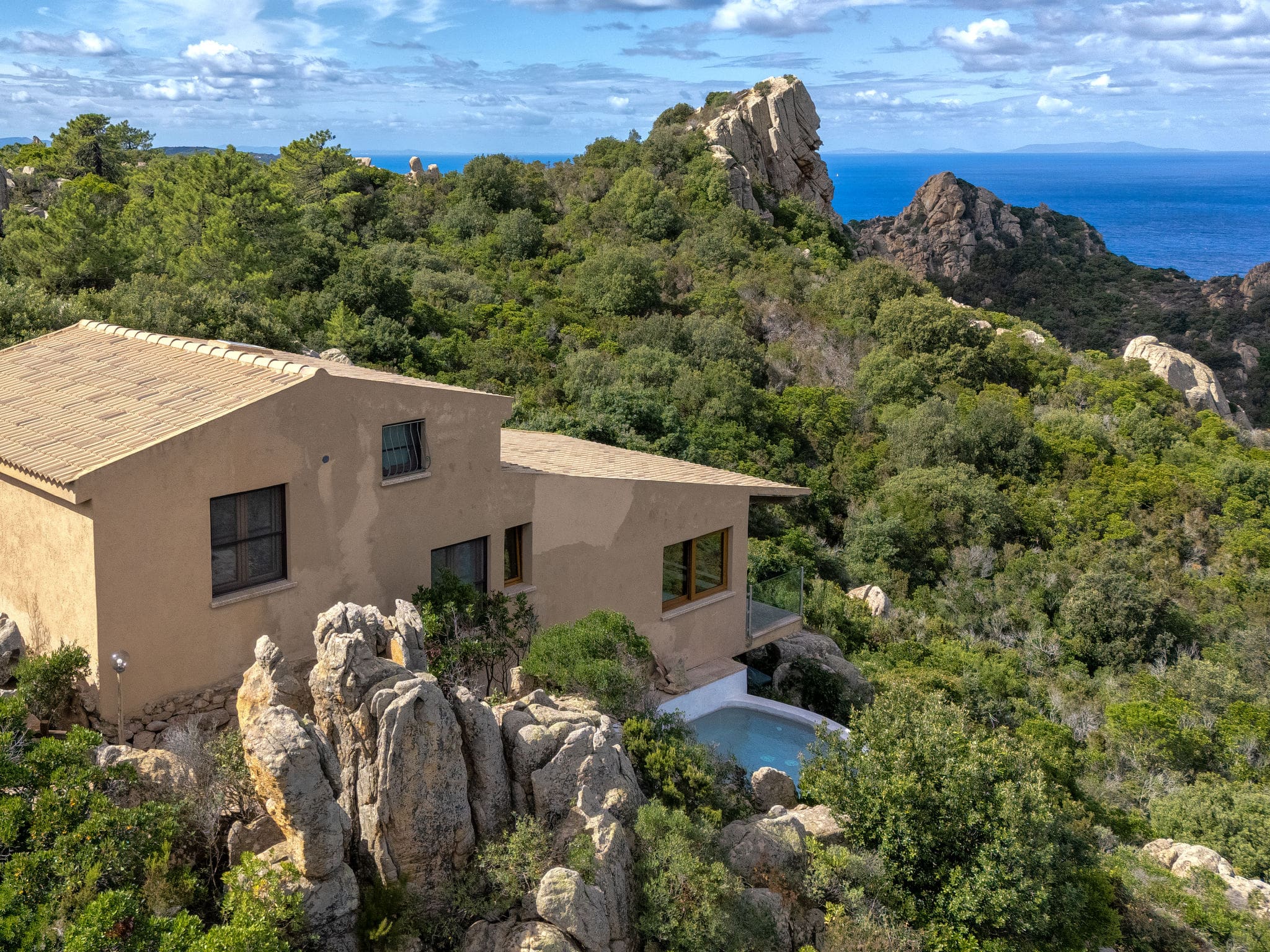Villa Gallura Costa Paradiso: Stunning 6-Bedroom Villa with Private Pool and Panoramic Sea Views in Sardinia Italy