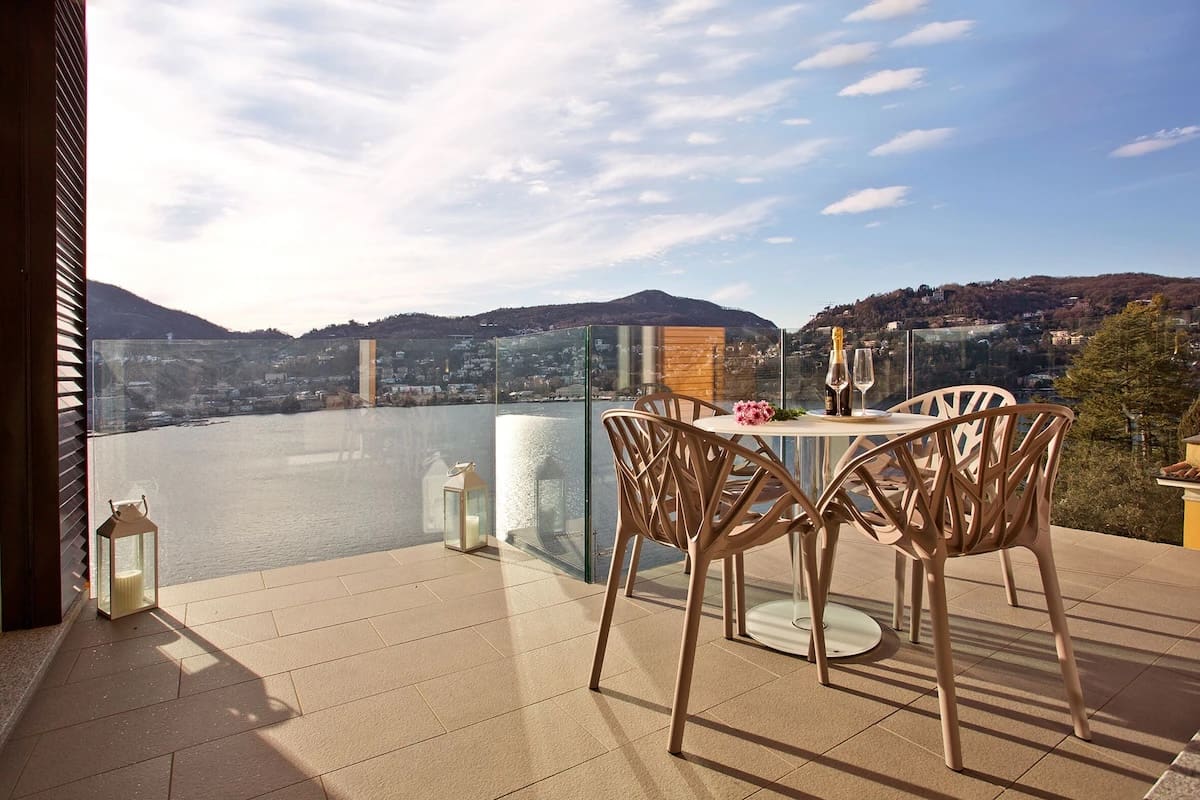Villa Griante Como: Elegant 3-Bedroom Villa with Lake Views, Como