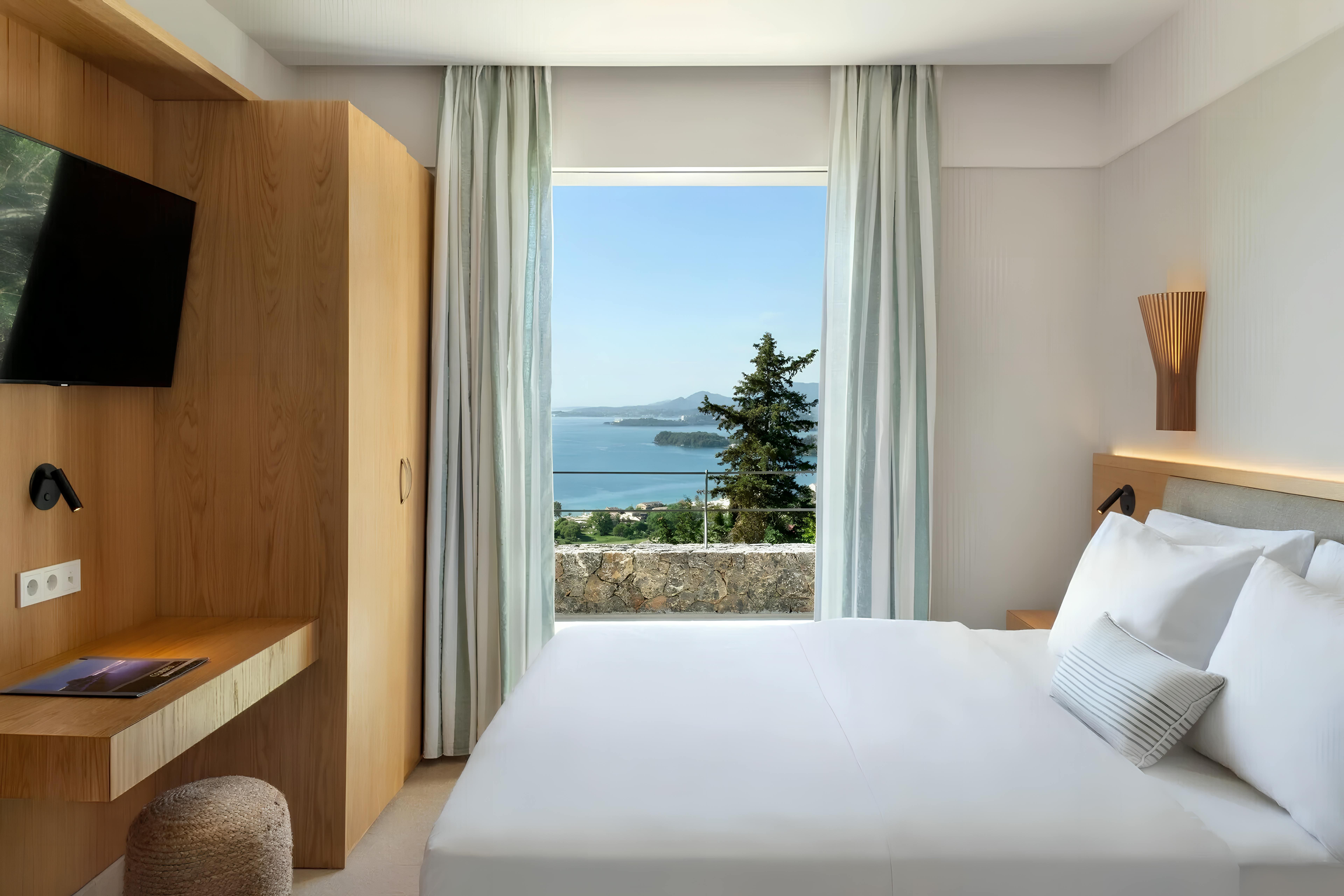 Villa Ipsos Corfu: Luxury Villa with Sea Views and Private Pool, 3 Bedrooms, Corfu