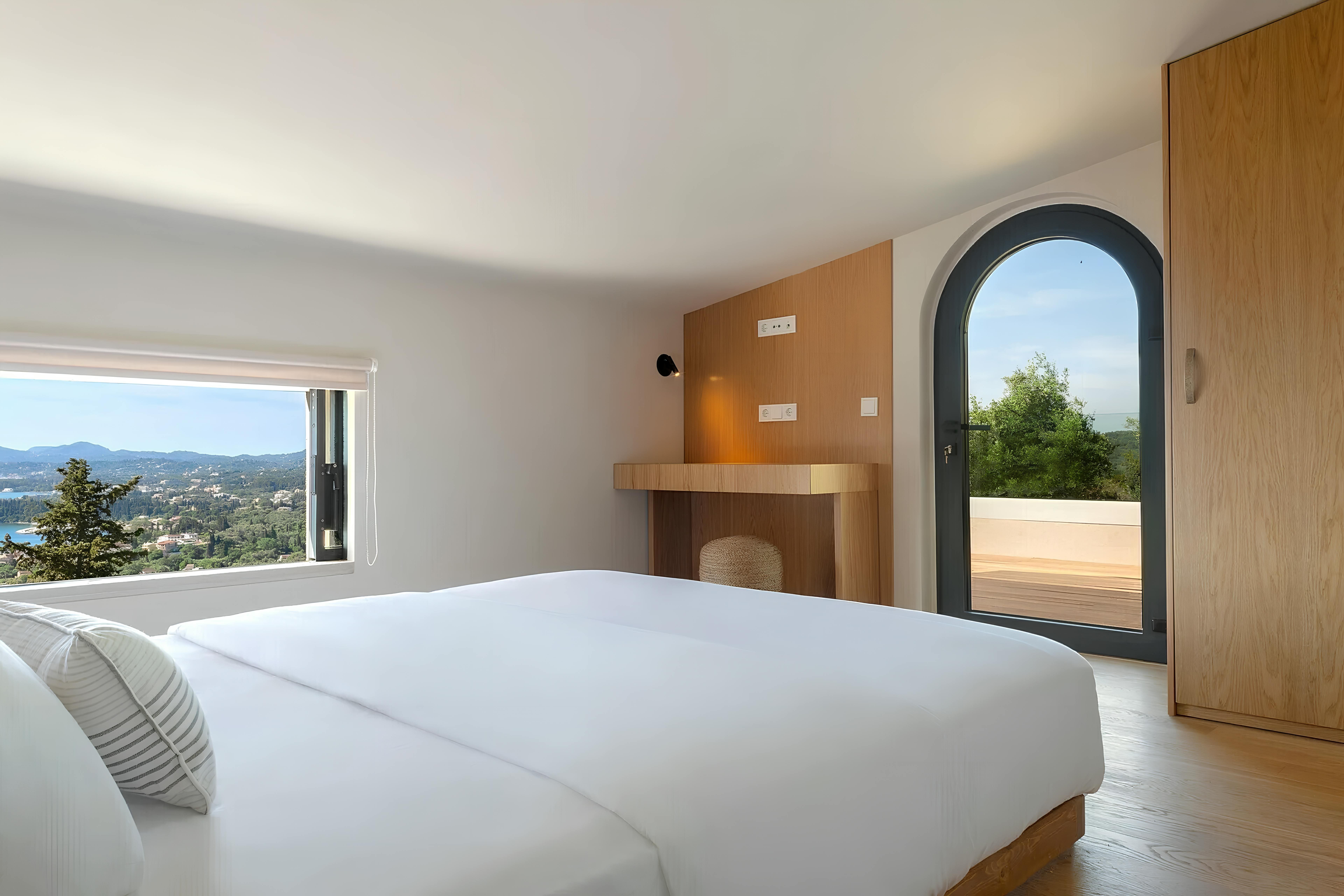 Villa Ipsos Corfu: Luxury Villa with Sea Views and Private Pool, 3 Bedrooms, Corfu