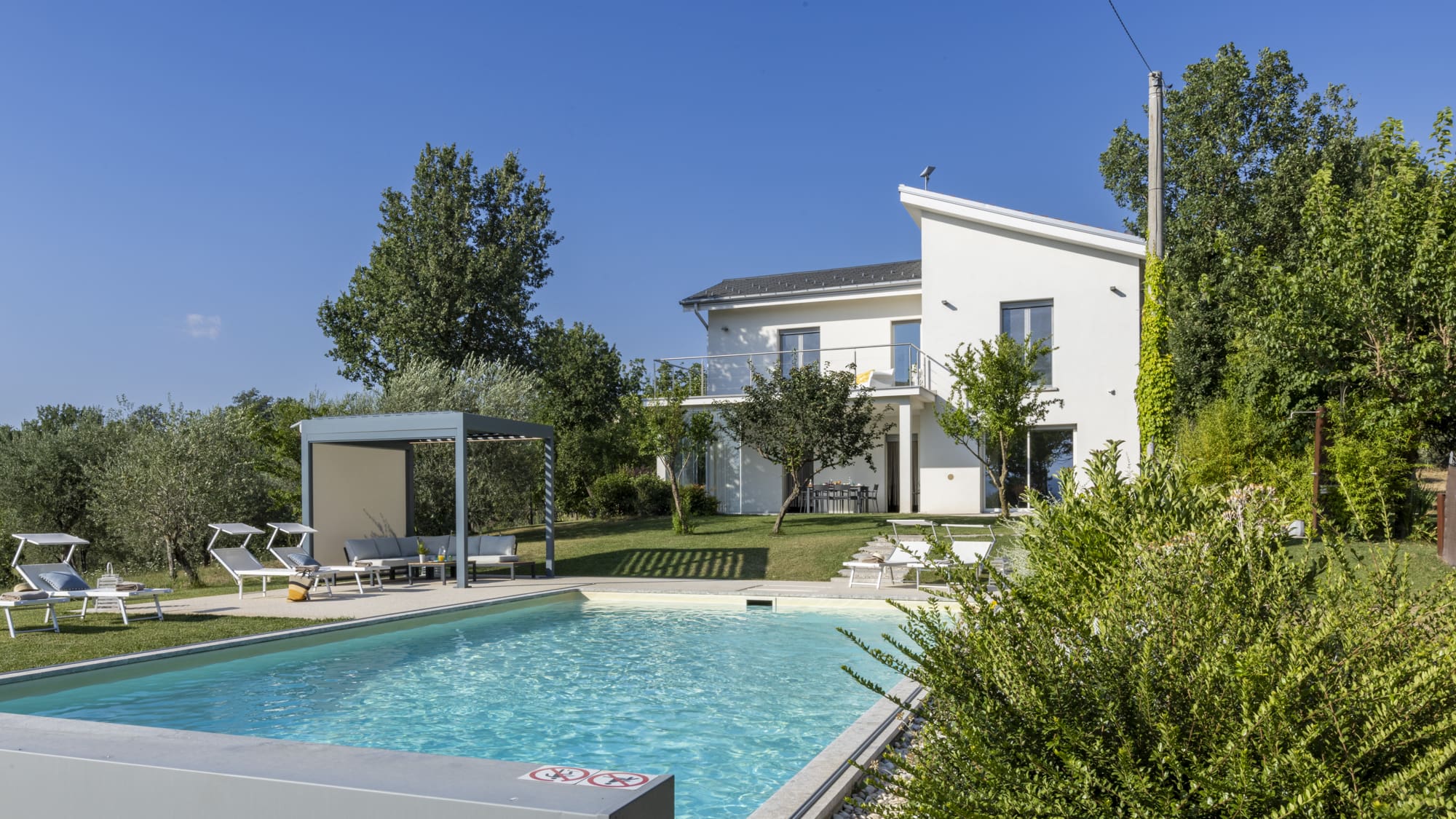 Villa Irpinia Avellino: Luxury 3-Bedroom Villa with Private Pool and Sea Views, Avellino