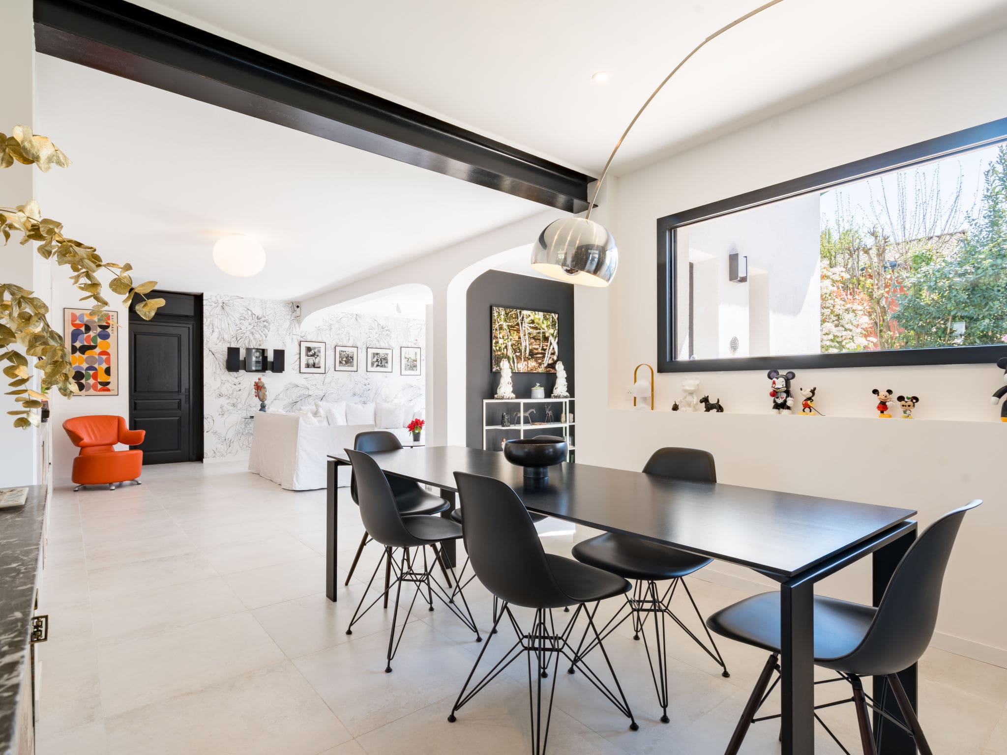 Villa Izarra Anglet: Elegant 3-Bedroom Contemporary Villa Near Biarritz with Garden and Modern Amenities