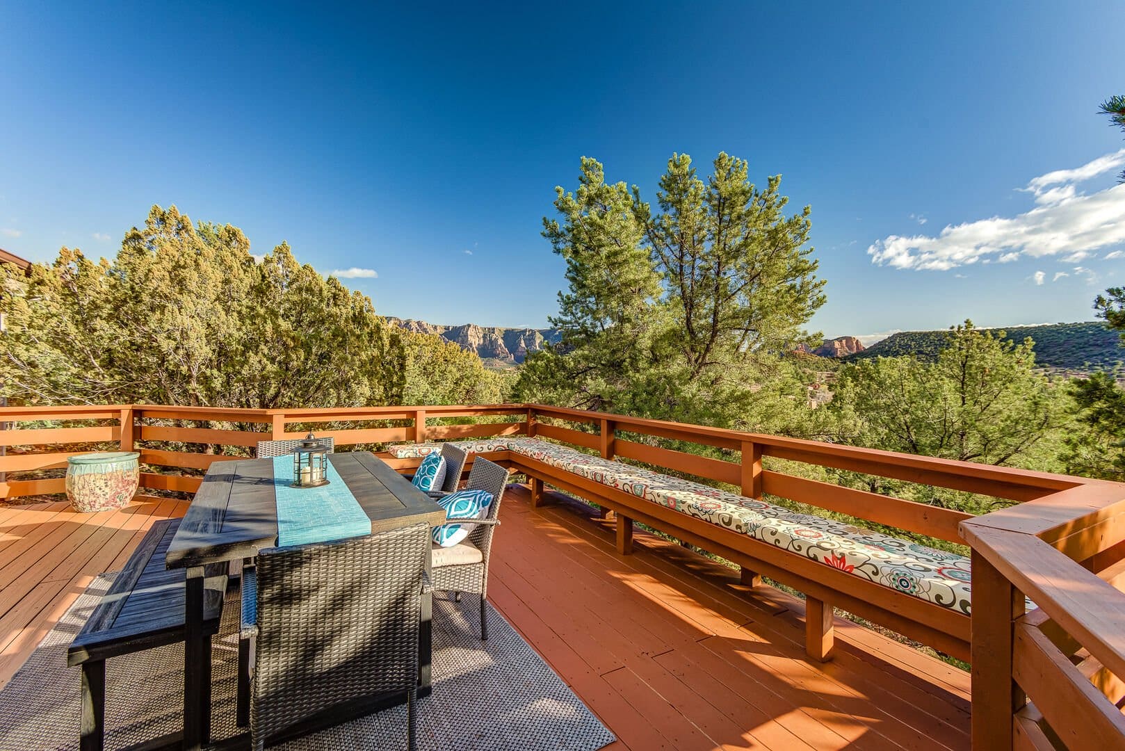 Villa Juniper Sedona: Luxury 3-Bedroom Villa with Hot Tub and Air Conditioning, Sedona