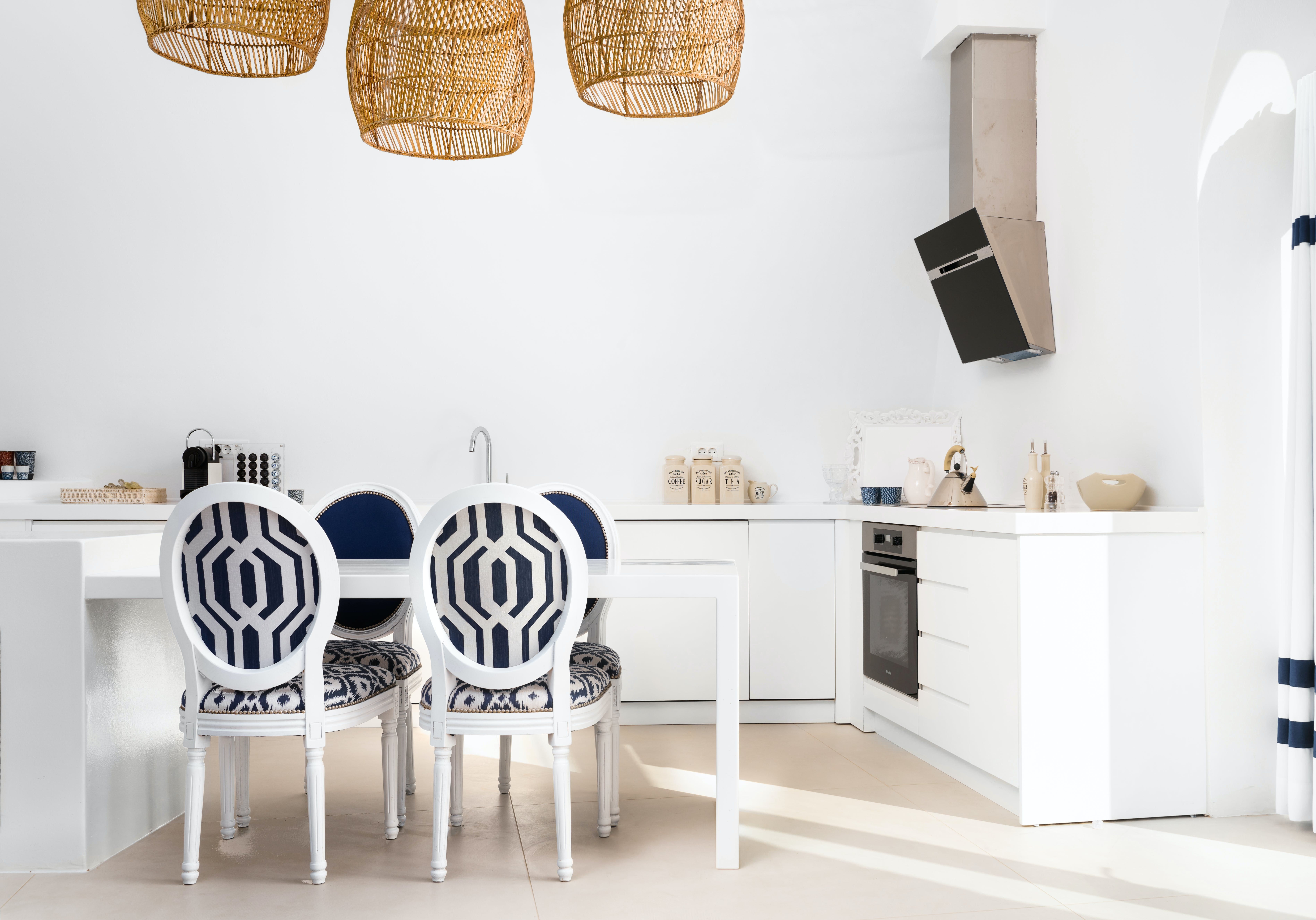 Villa Kallisti Pyrgos: Luxury 7-Bedroom Villa with Sea Views and Pool, Santorini