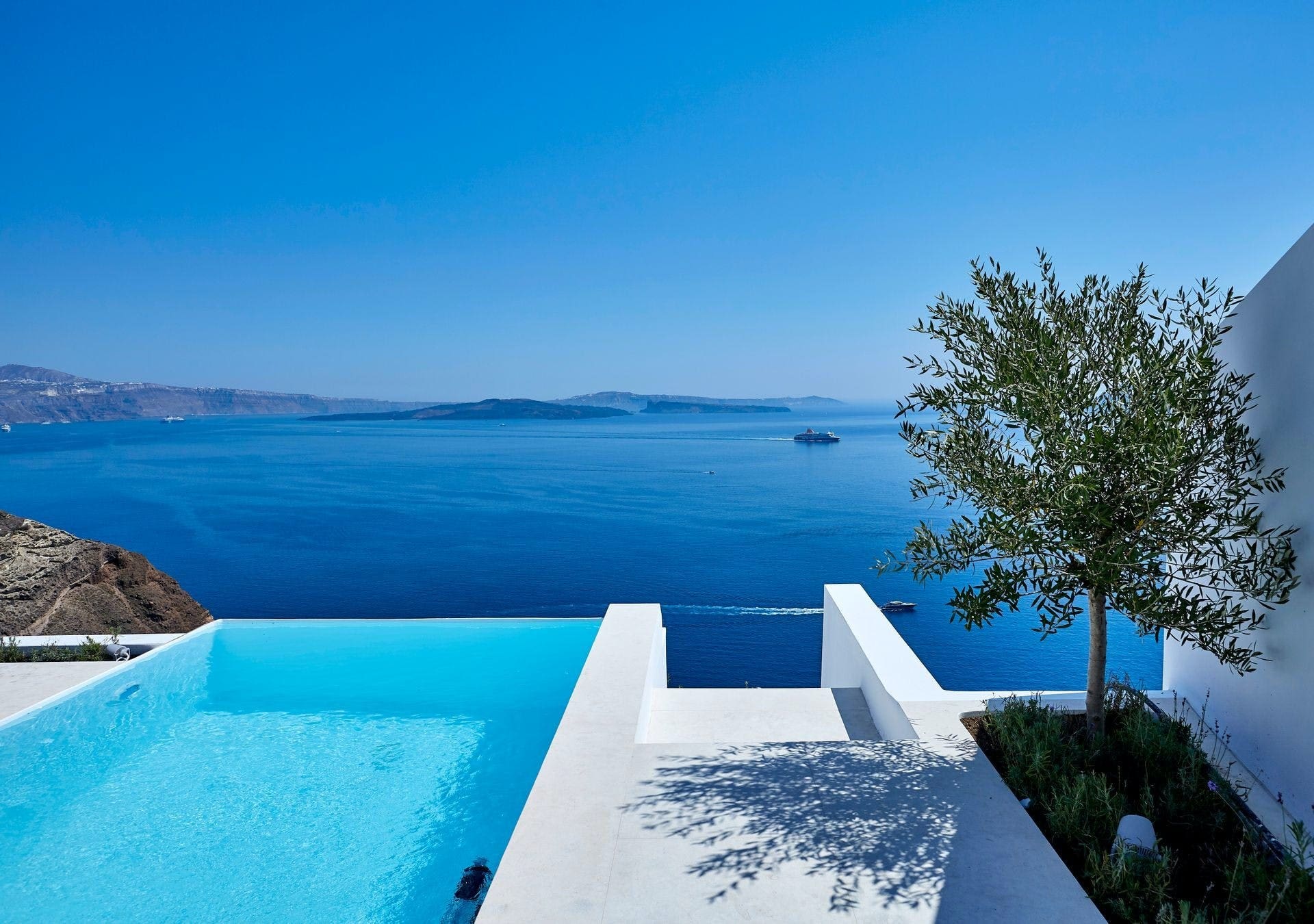Villa Kallisti Santorini Santorini: Luxury 3-Bedroom Villa with Infinity Pool and Sea Views, Santorini
