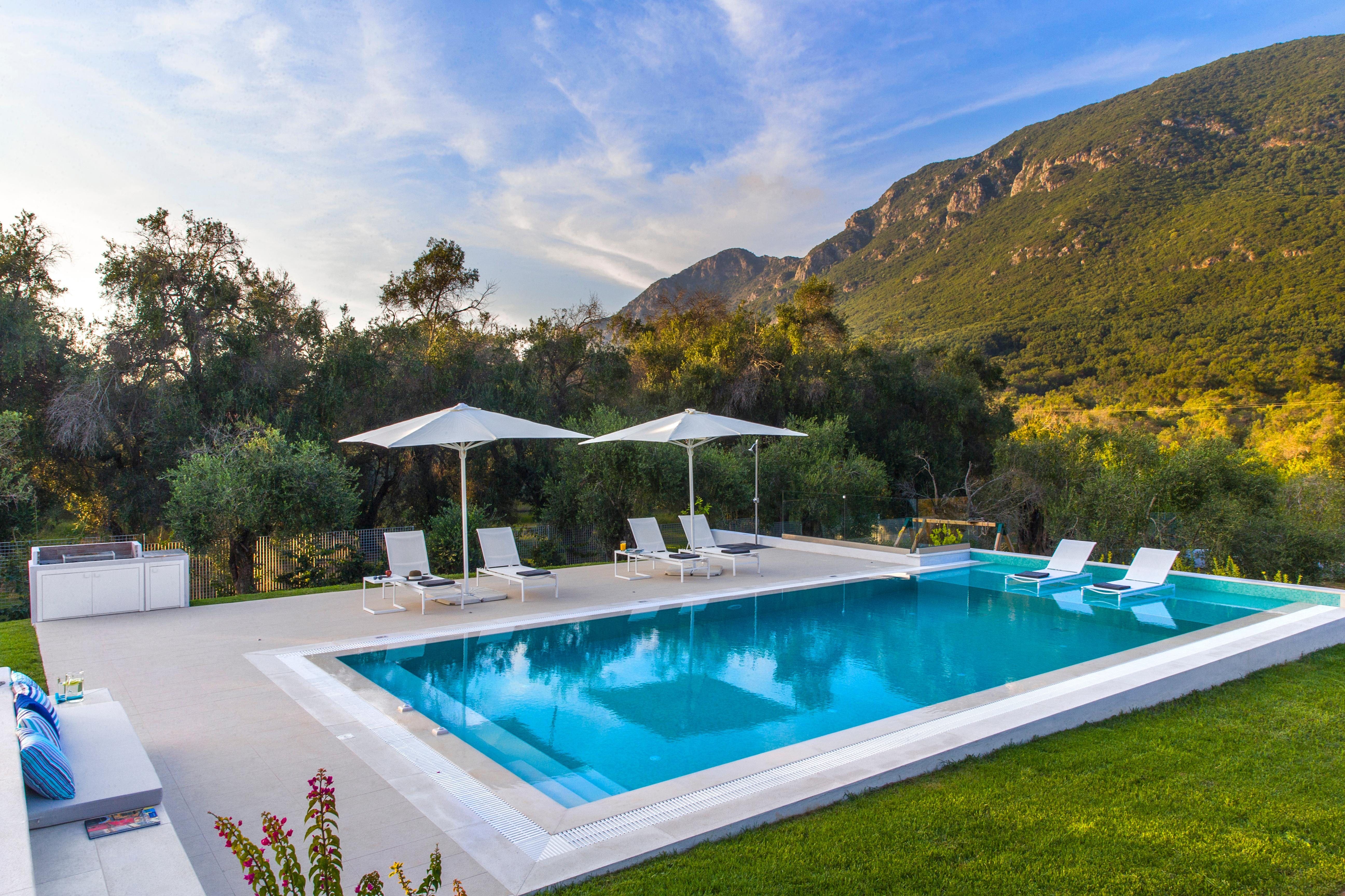 Villa Kanouli Corfu Corfu: Luxury 2-Bedroom Apartment with Private Pool, Corfu