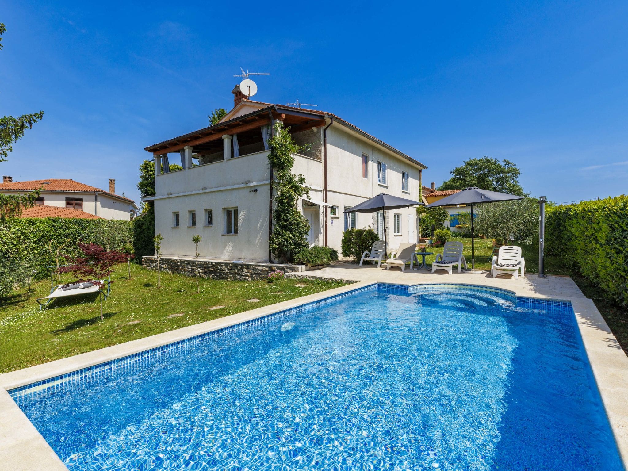 Villa Karojba Motovun: Stunning 3-Bedroom Villa with Private Pool and Garden in Istrian Countryside Croatia
