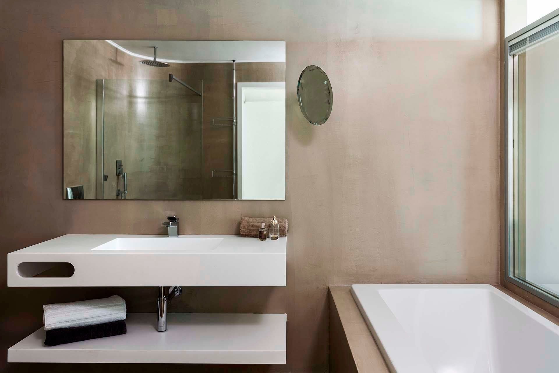 Villa Kerkyra Corfu Corfu Town 2: Spacious 7-Bedroom Apartment with Seaview and Pool, Corfu Town