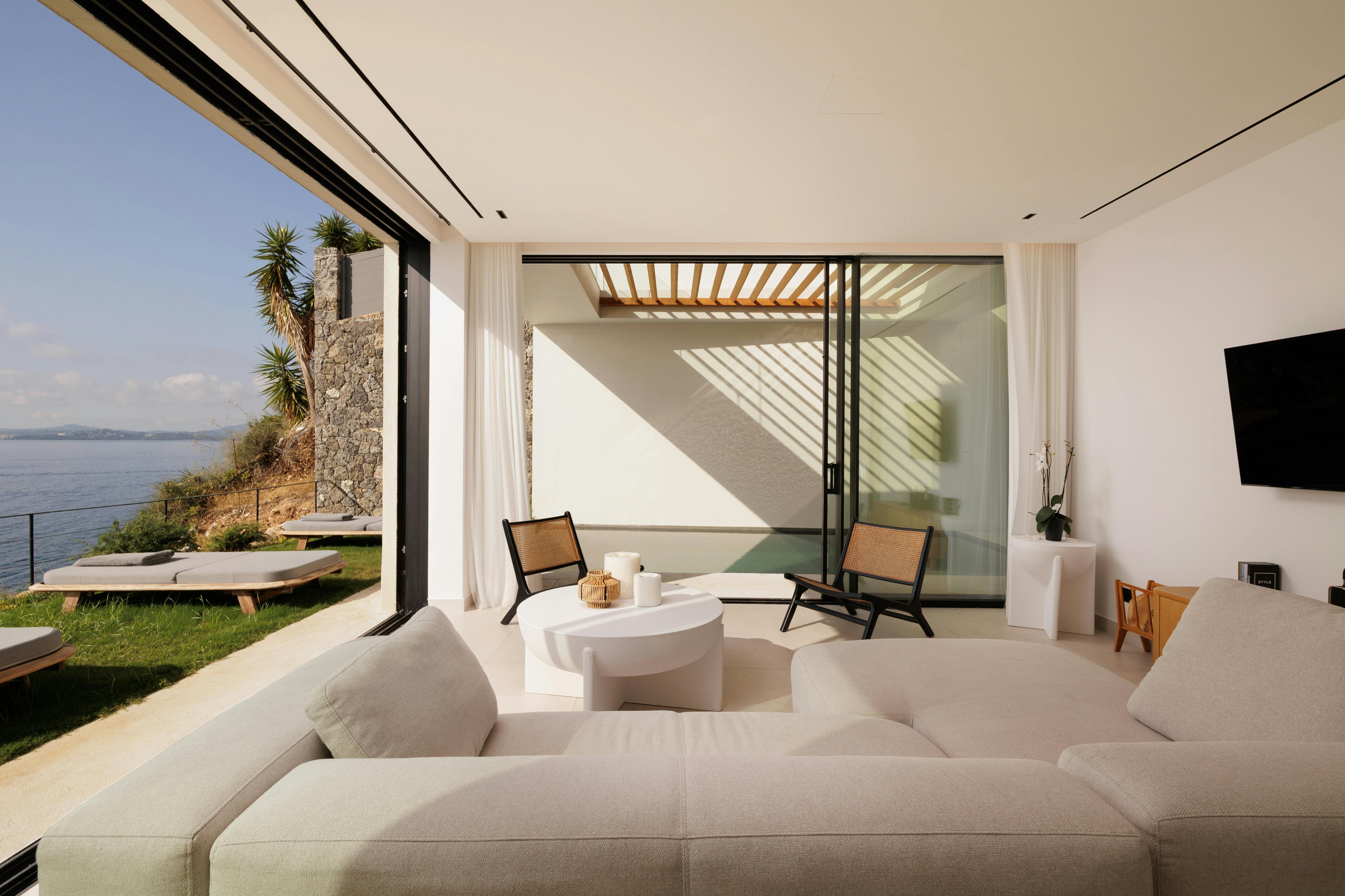 Villa Kiparissi Barbati: Exquisite 3-Bedroom Luxury Villa with Private Pool in Corfu