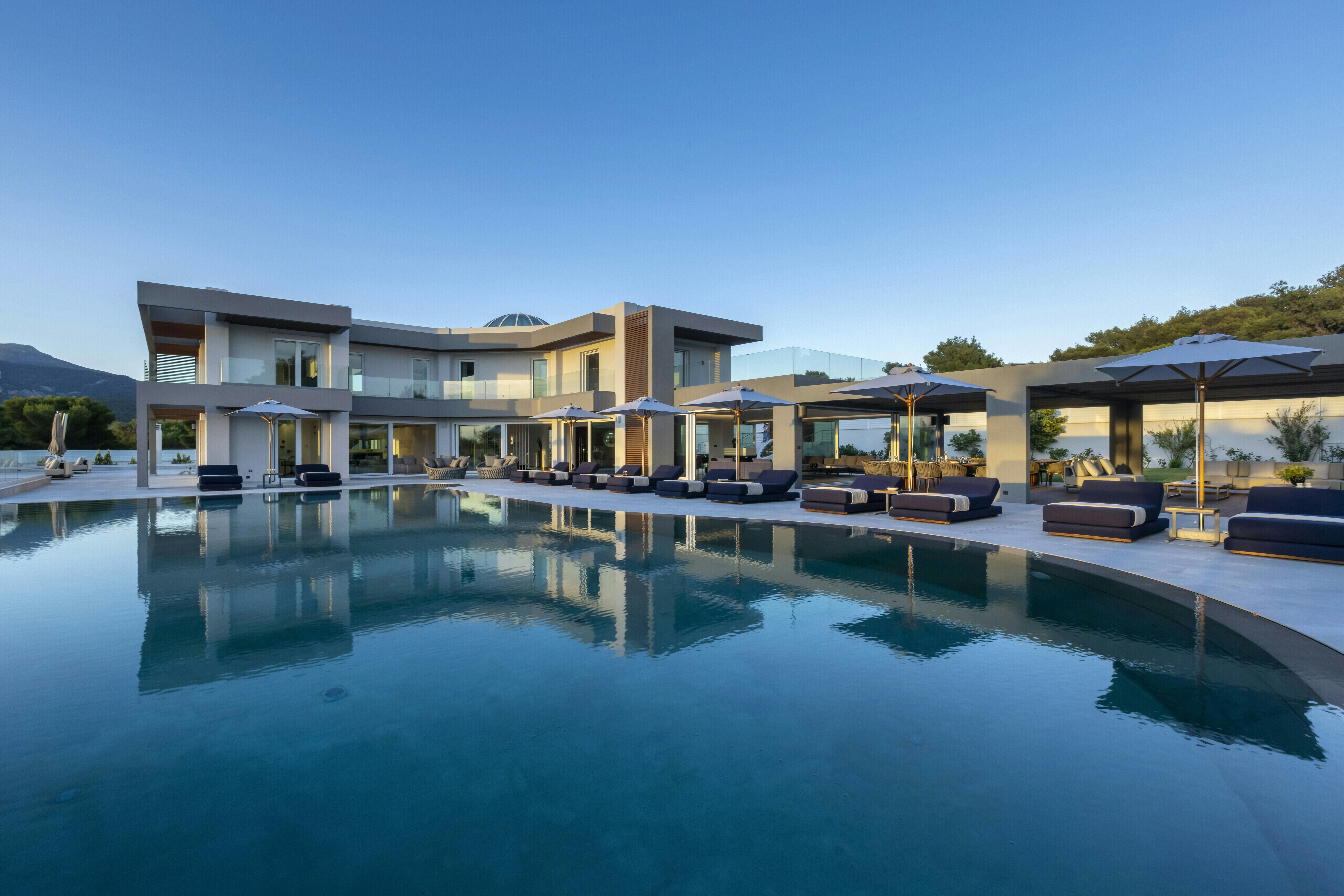 Villa Koryfi Corinthia: Luxury 9-Bedroom Villa with Private Pool and Hot Tub, Corinthia