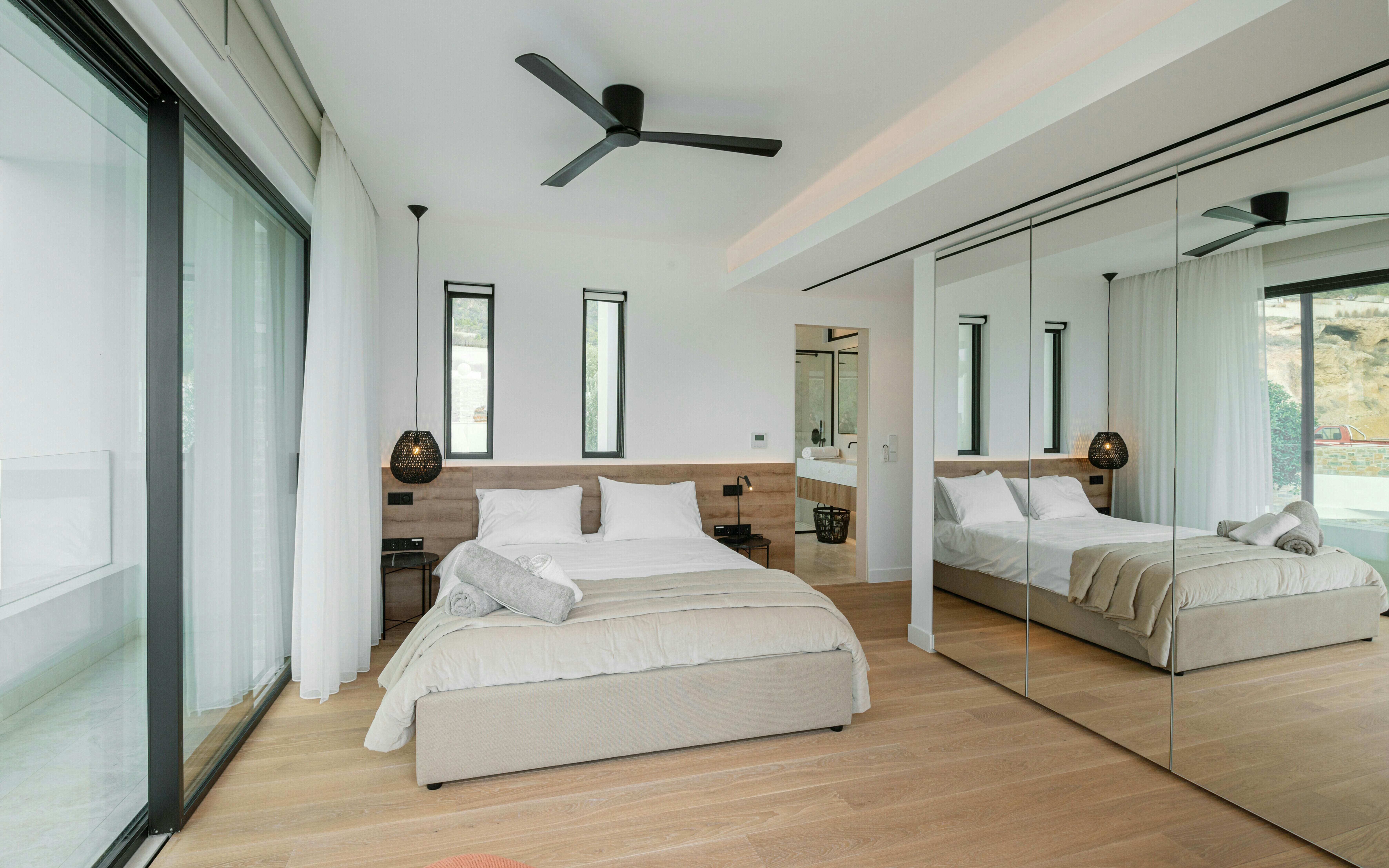 Villa Kounoupia Corinthia: Luxury 4-Bedroom Villa with Private Pool and Sea Views, Corinthia