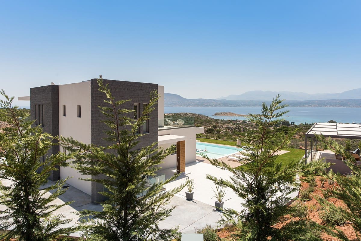 Villa Lefka Kokkino: Luxury 4-Bedroom Apartment with Seaview and Pool, Kokkino Chorio