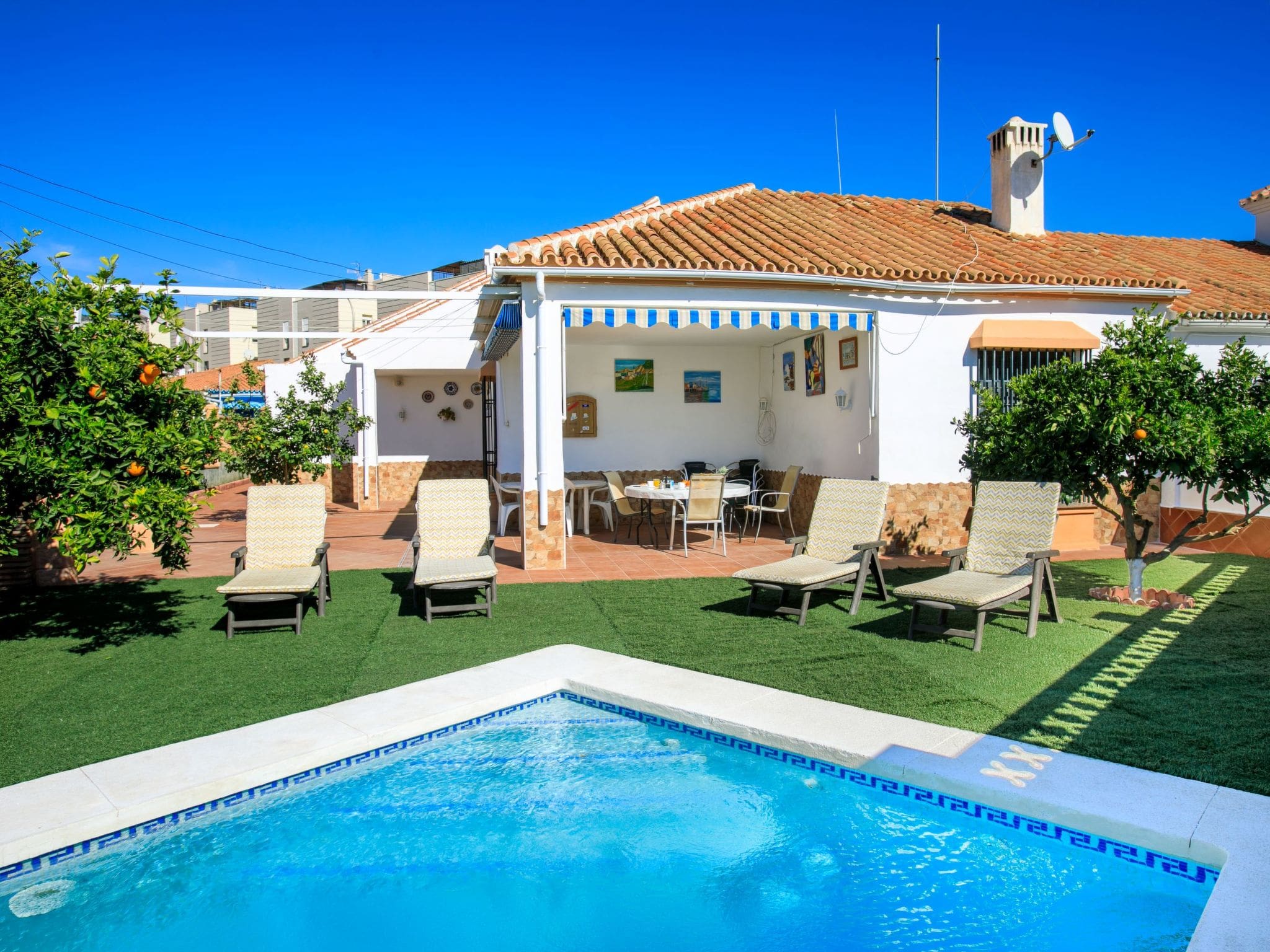 Villa Levante Rincon: Spacious 4-Bedroom Family Villa with Private Pool and Central Location Near Costa del Sol Beaches