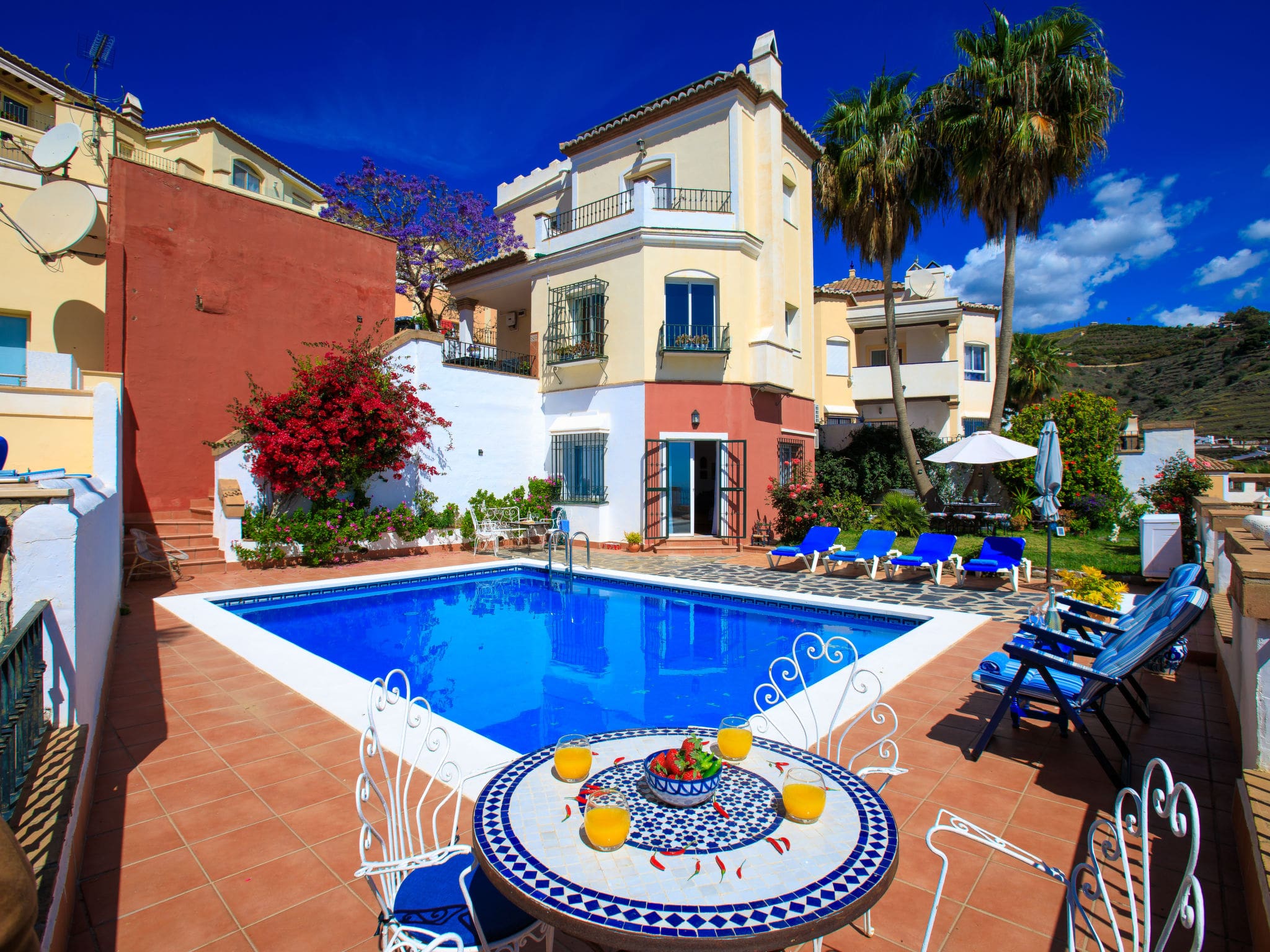 Villa Levante Torrox: Stunning 4-Bedroom Mediterranean Villa with Private Pool and Panoramic Sea Views