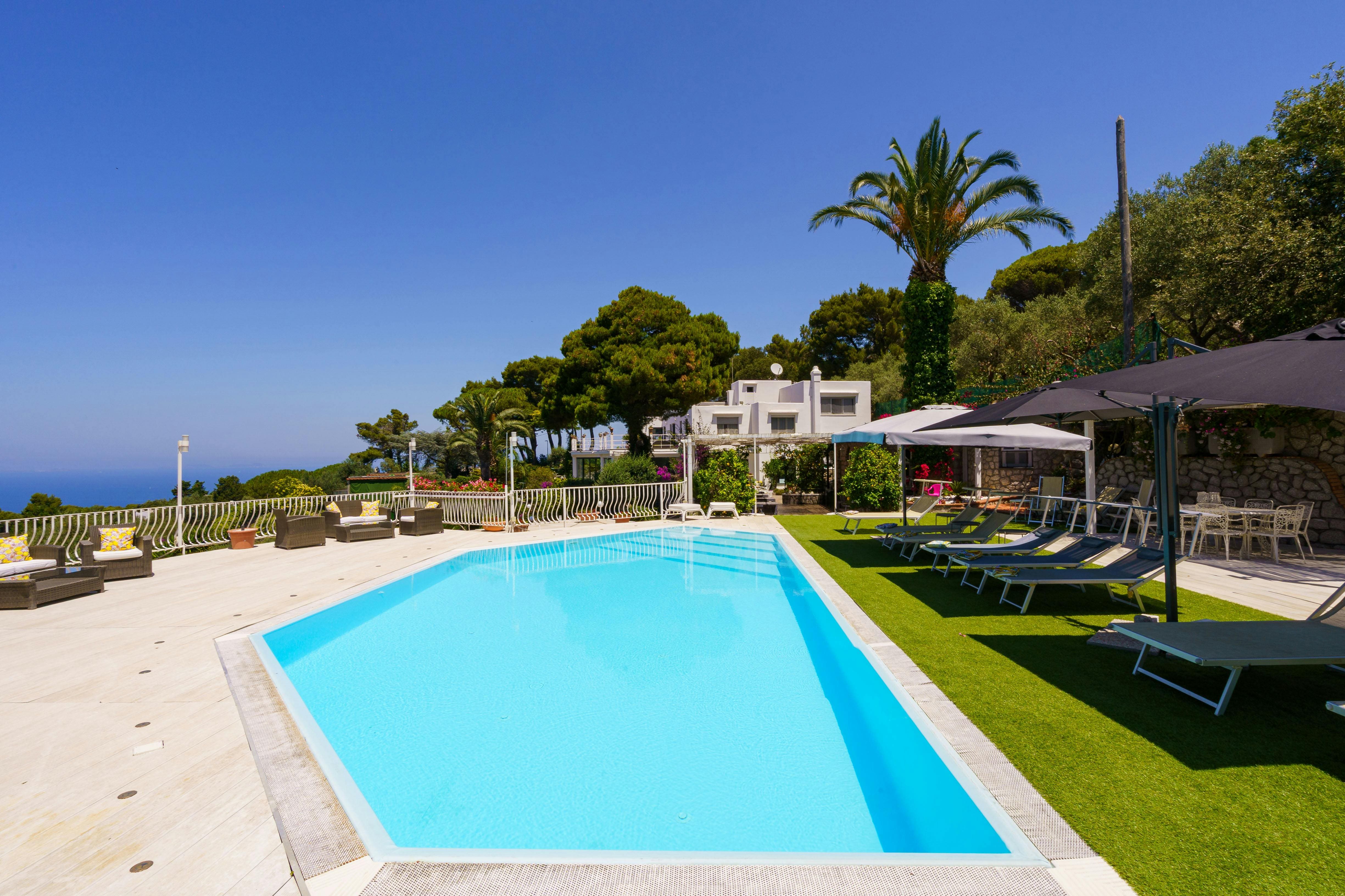 Villa Limoneto Sorrento: Luxury 8-Bedroom Villa with Sea Views and Pool, Capri