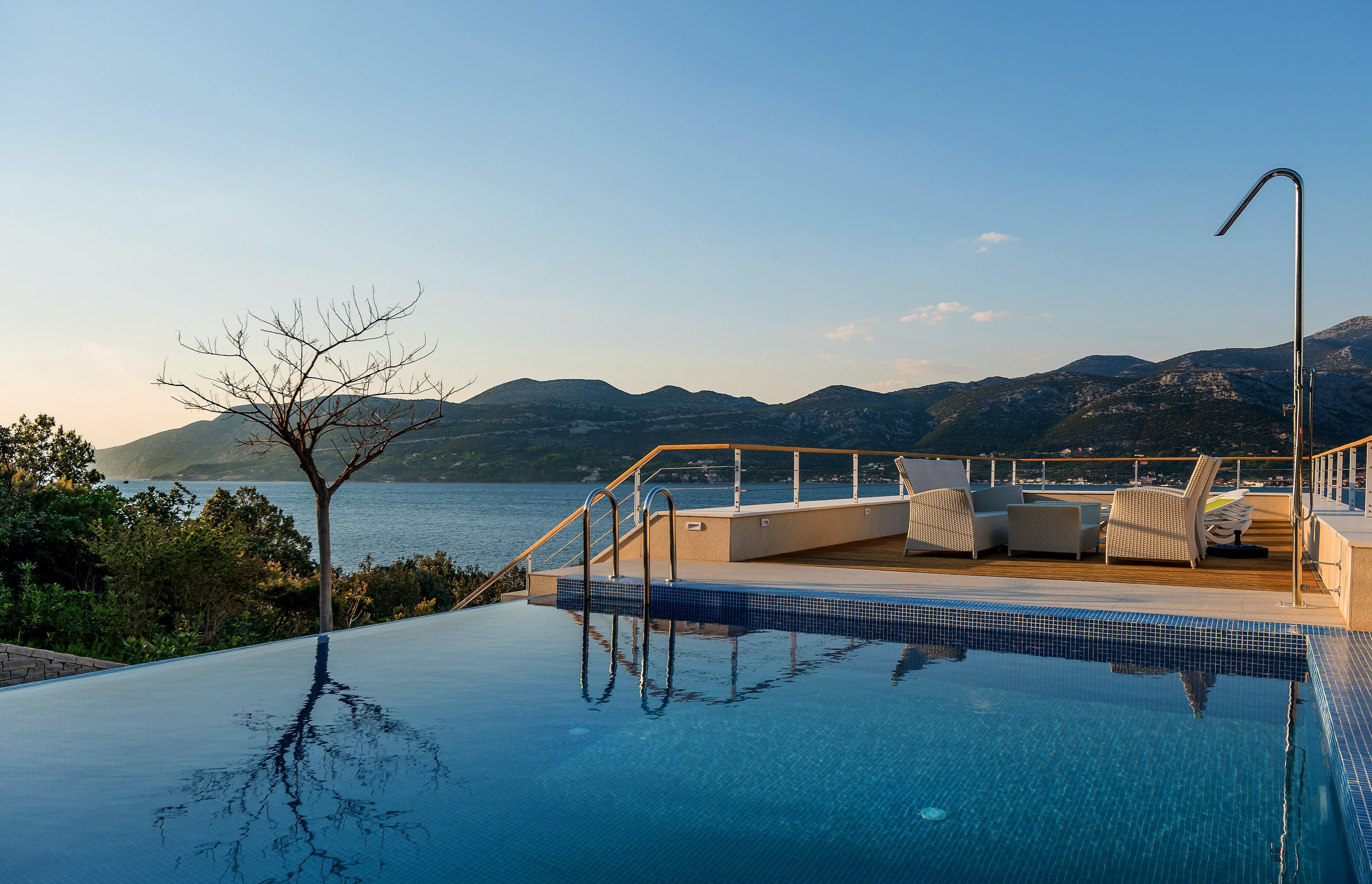 Villa Maestral Korcula: Luxury 3-Bedroom Beachfront Villa with Hot Tub, Korcula