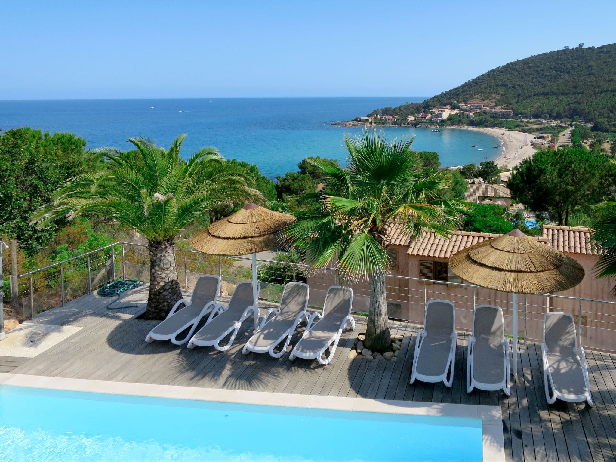 Villa Maquis Tarco: Spectacular 4-Bedroom Villa with Heated Pool and Bay Views in Corsica