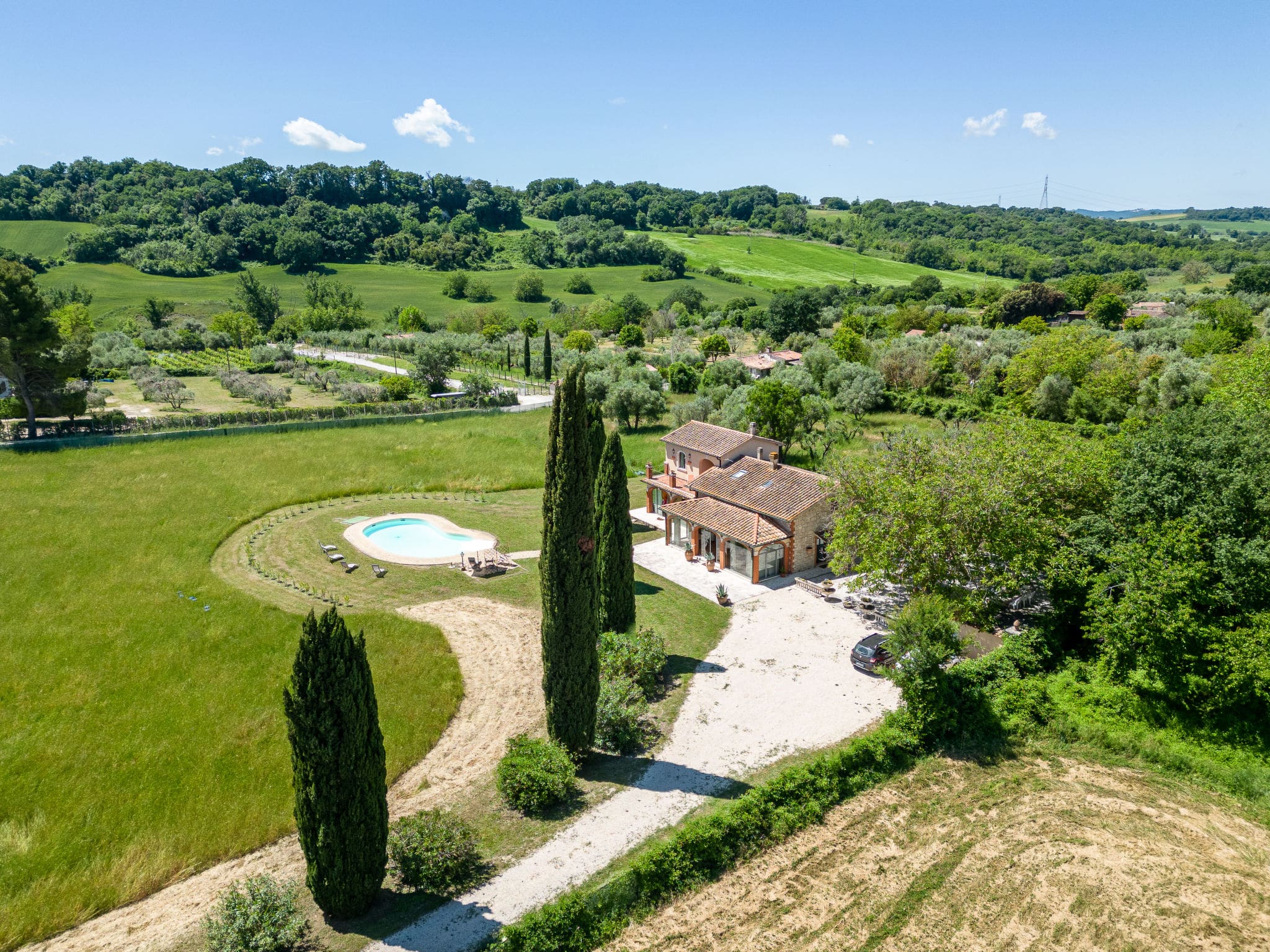 Villa Maremma Saturnia: Stunning 4-Bedroom Tuscan Villa with Private Pool Near Famous Thermal Springs