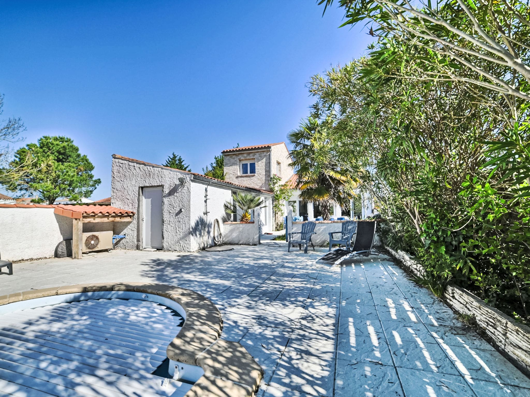 Villa Marennes Oléron: Magnificent 5-Bedroom Holiday Villa with Private Swimming Pool in Saint Georges d’Oléron France