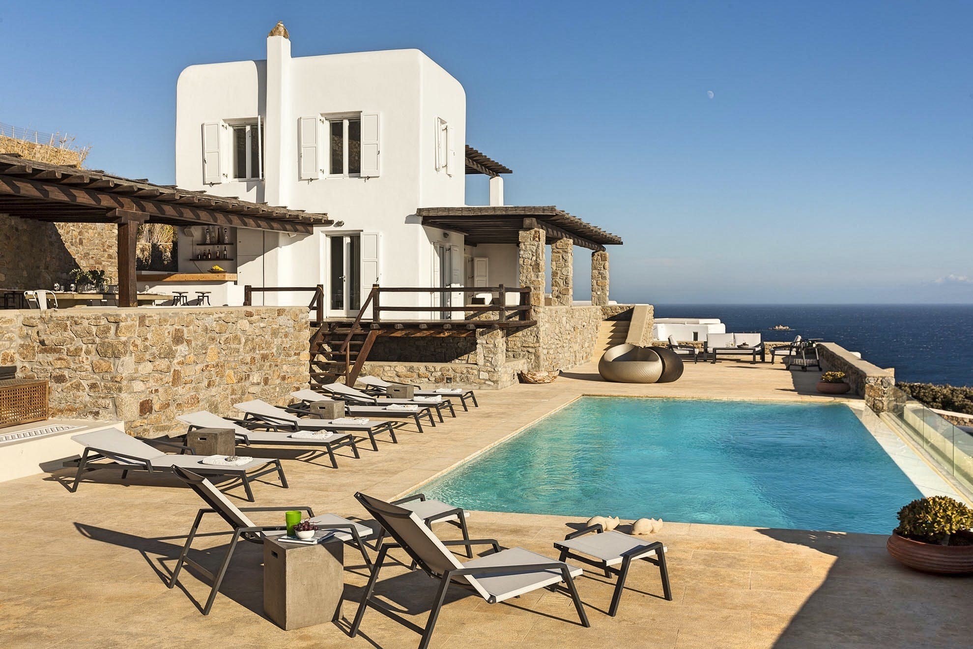 Villa Meltemi Agios Ioannis Agios Ioannis 16: Spacious 8-Bedroom Luxury Villa with Sea Views, Mykonos