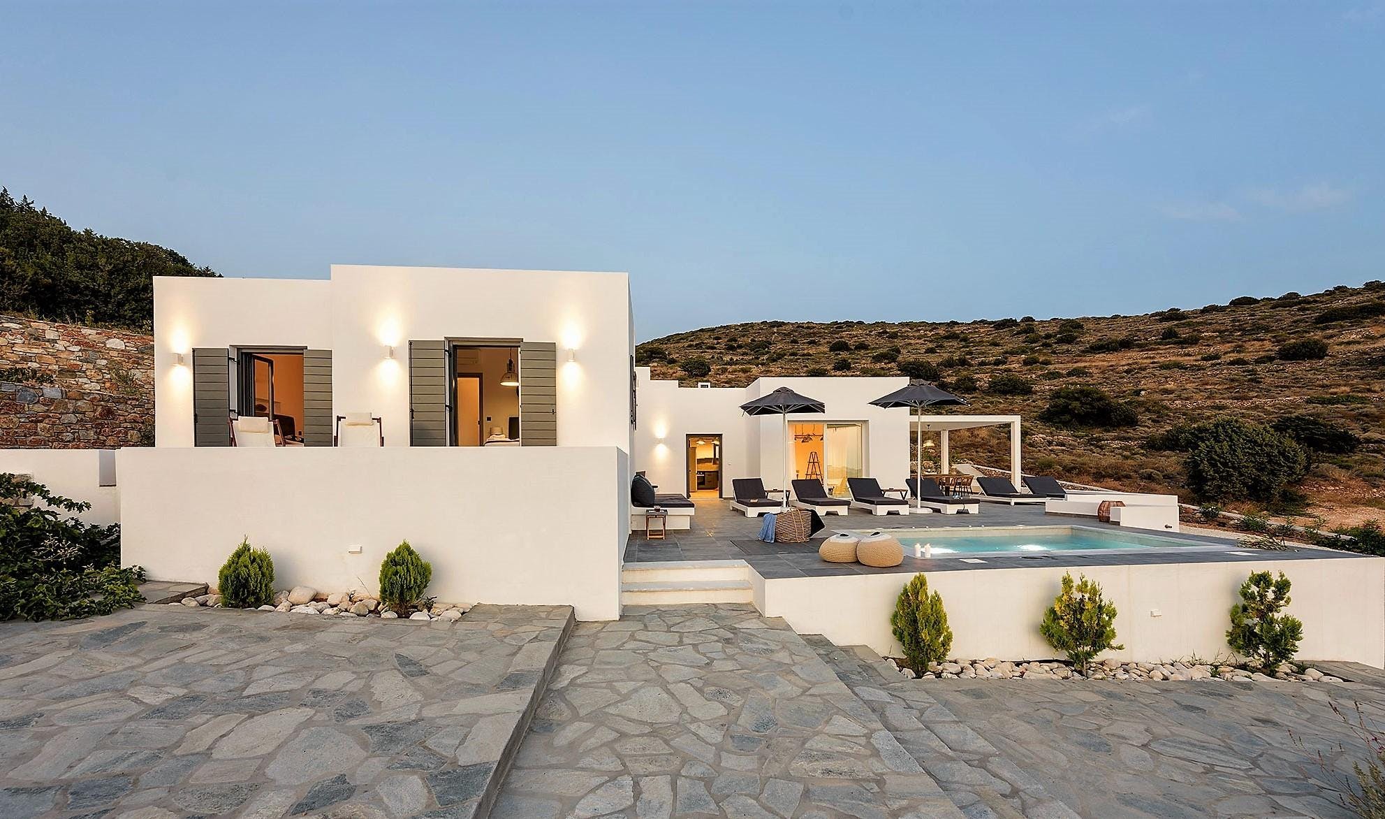Villa Meltemi Aliki Paros 2: 5-Bedroom Luxury Apartment with Seaview and Pool, Paros