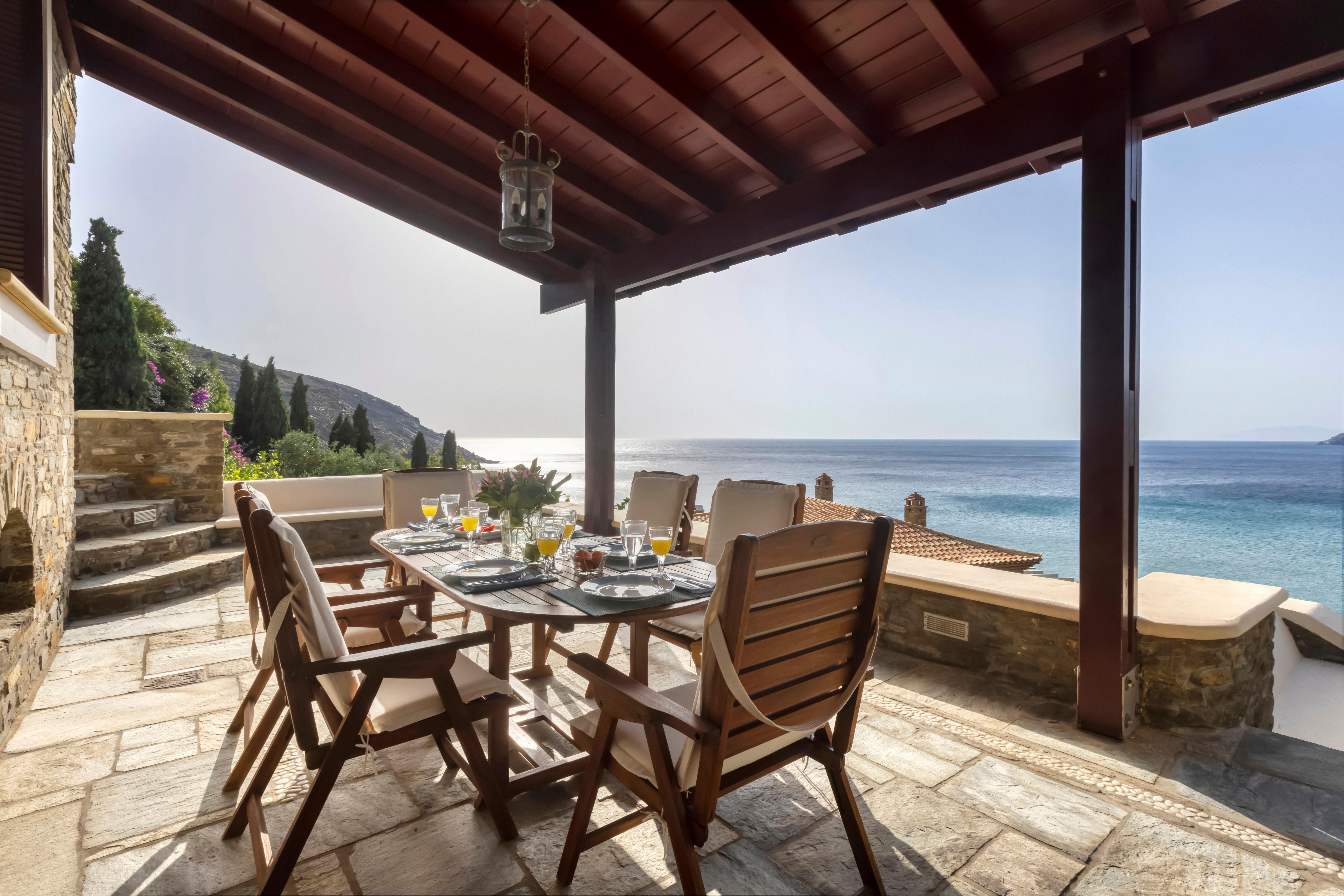 Villa Meltemi Andros Andros 4: Luxury 5-Bedroom Villa with Sea Views, Andros