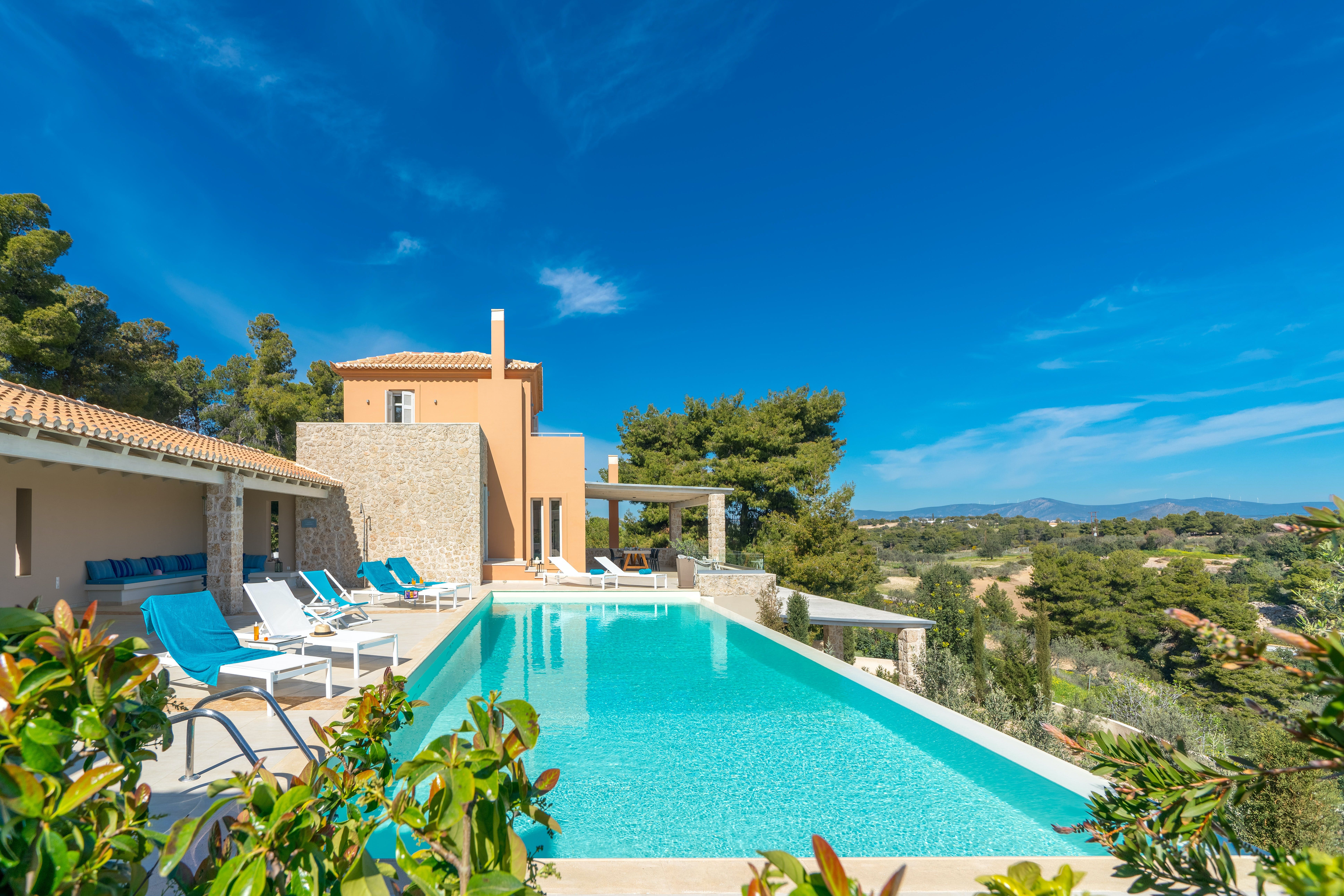 Villa Meltemi Argolis Greece 2: Spacious 5-Bedroom Apartment with Seaview and Pool, Argolis