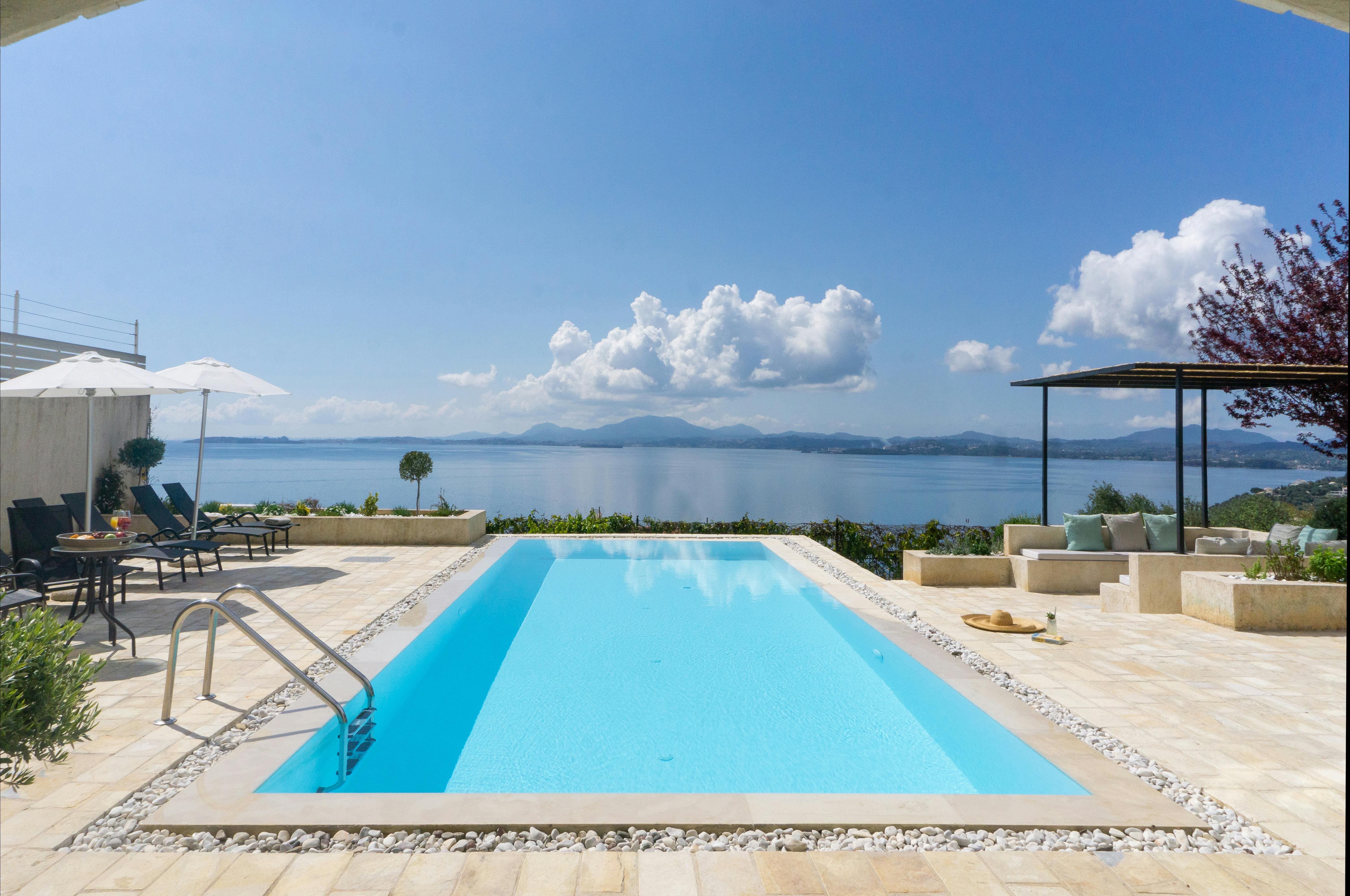Villa Meltemi Barbati: Luxurious 4-Bedroom Villa with Seaview and Pool, Barbati, Corfu