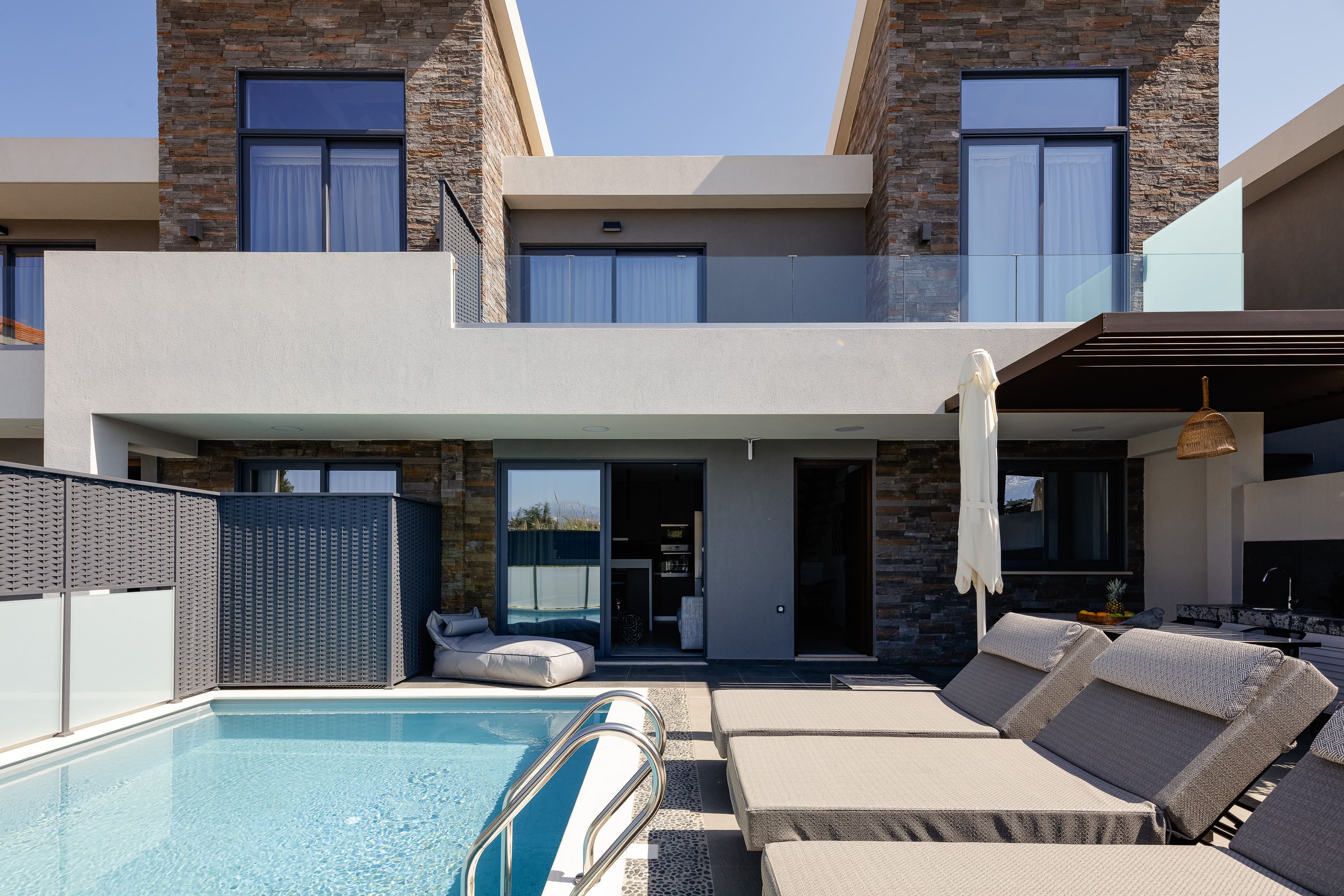 Villa Meltemi Chania Chania 6: Spacious 6-Bedroom Luxury Apartment with Stunning Seaviews, Chania