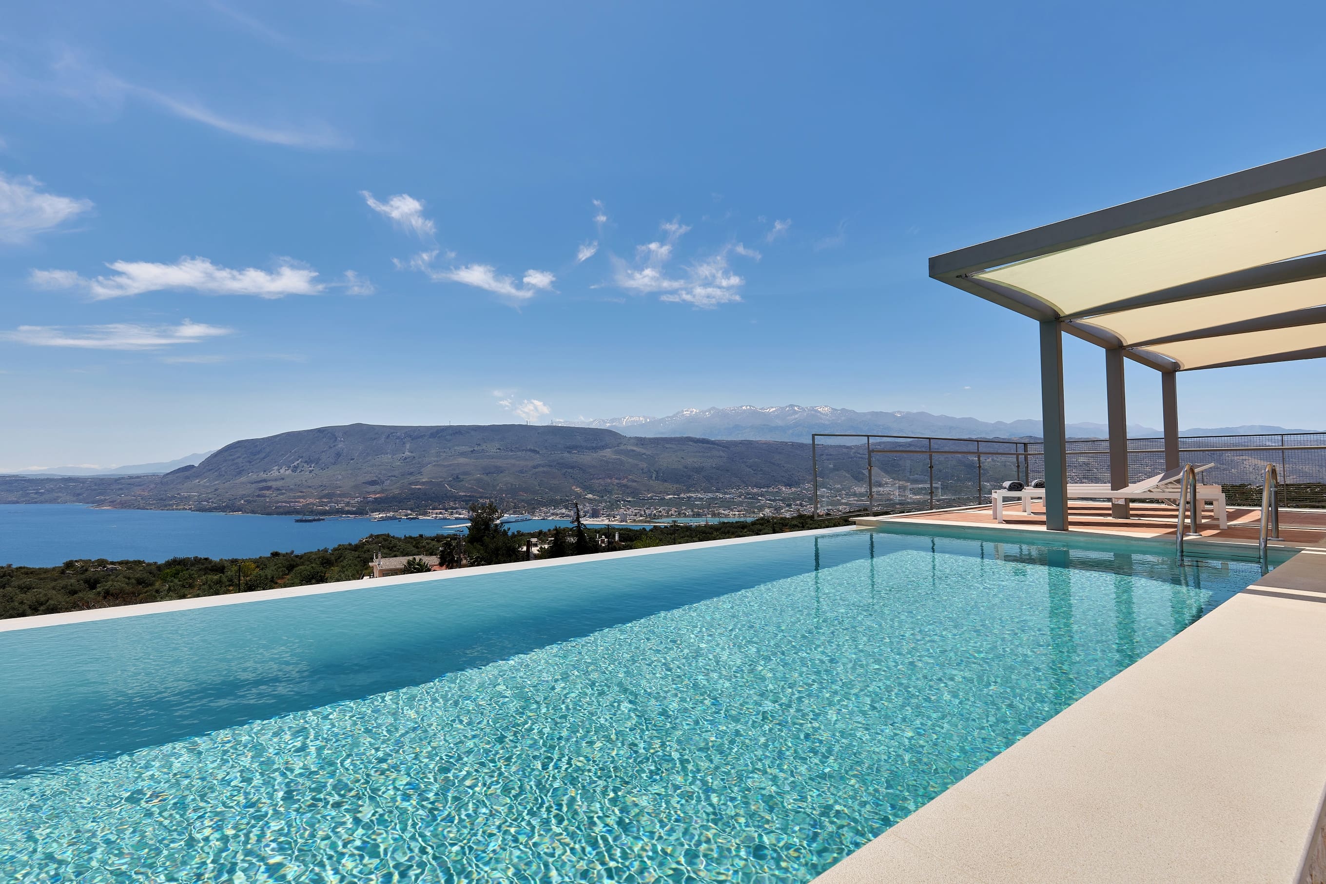 Villa Meltemi Chania Chania 7: Luxury 6-Bedroom Apartment with Sea Views and Pool, Chania