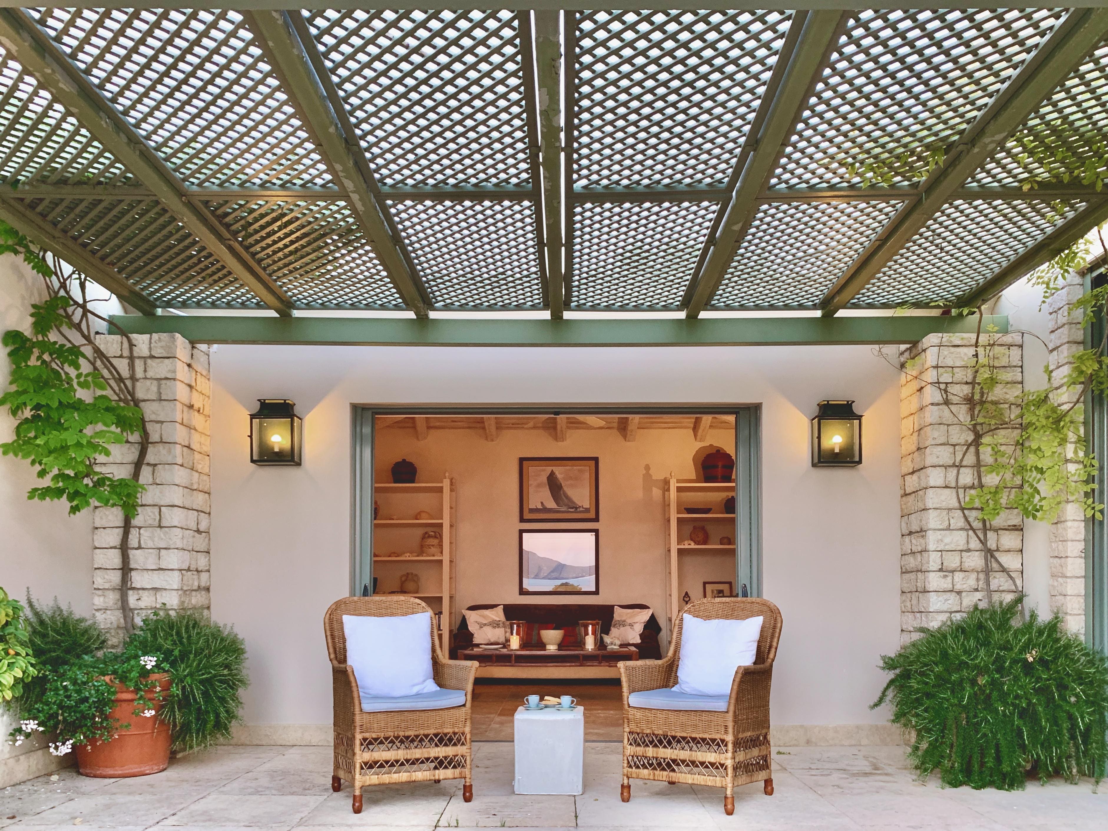 Villa Meltemi Corfu Corfu Town 3: Elegant 9-Bedroom Luxury Apartment with Seaview and Pool, Corfu Town