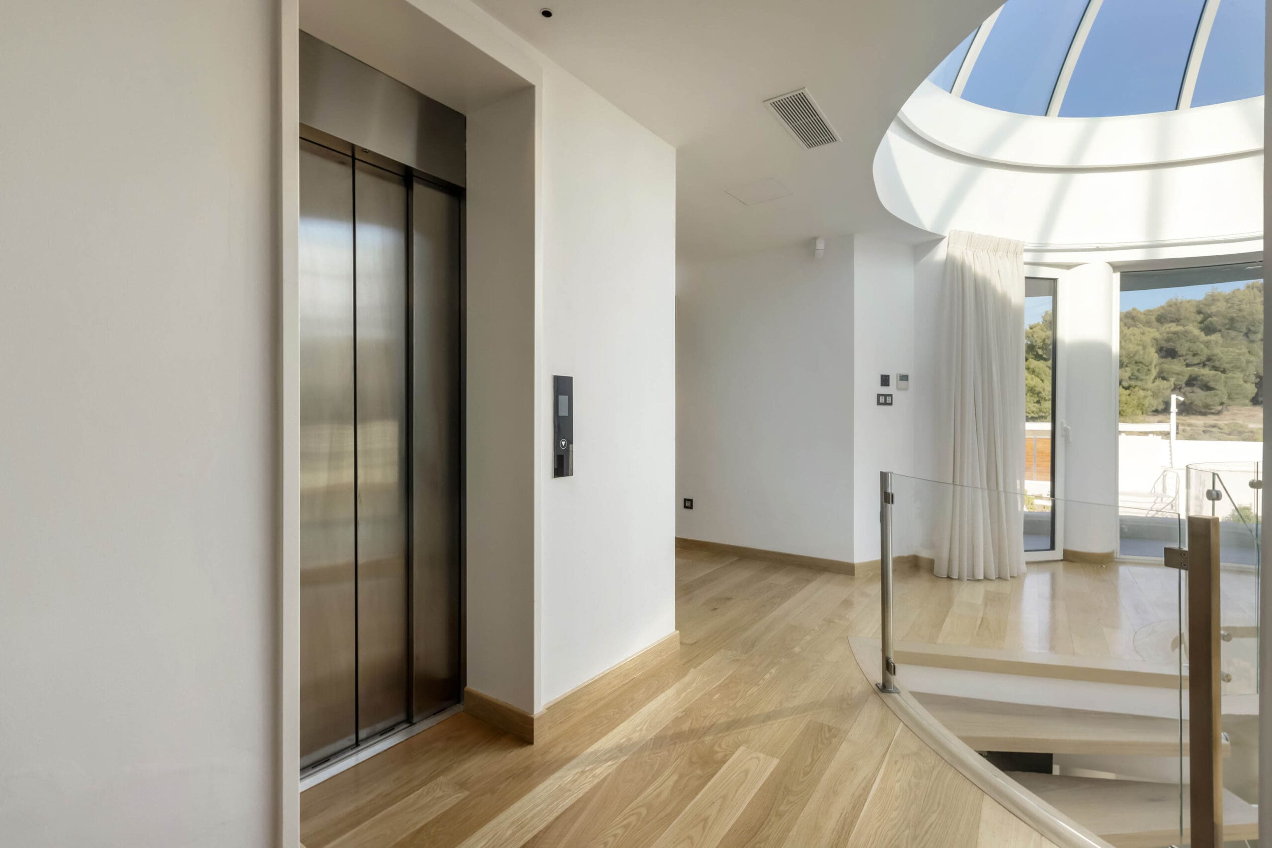 Villa Meltemi Corinthia: Luxury 9-Bedroom Villa with Tennis Court and Seaview, Corinthia