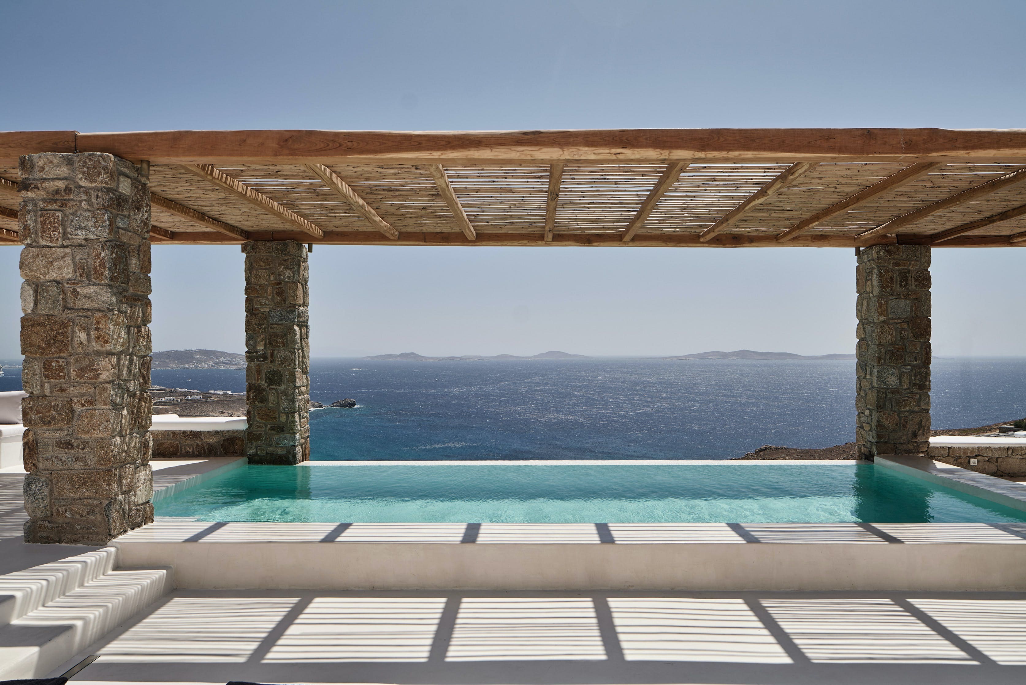 Villa Meltemi Faros: Spacious 6-Bedroom Apartment with Infinity Pool and Sea Views, Mykonos